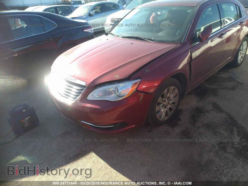 2012 Chrysler 200 (VIN 1C3CCBAB0CN330653) — фото 6 из 10