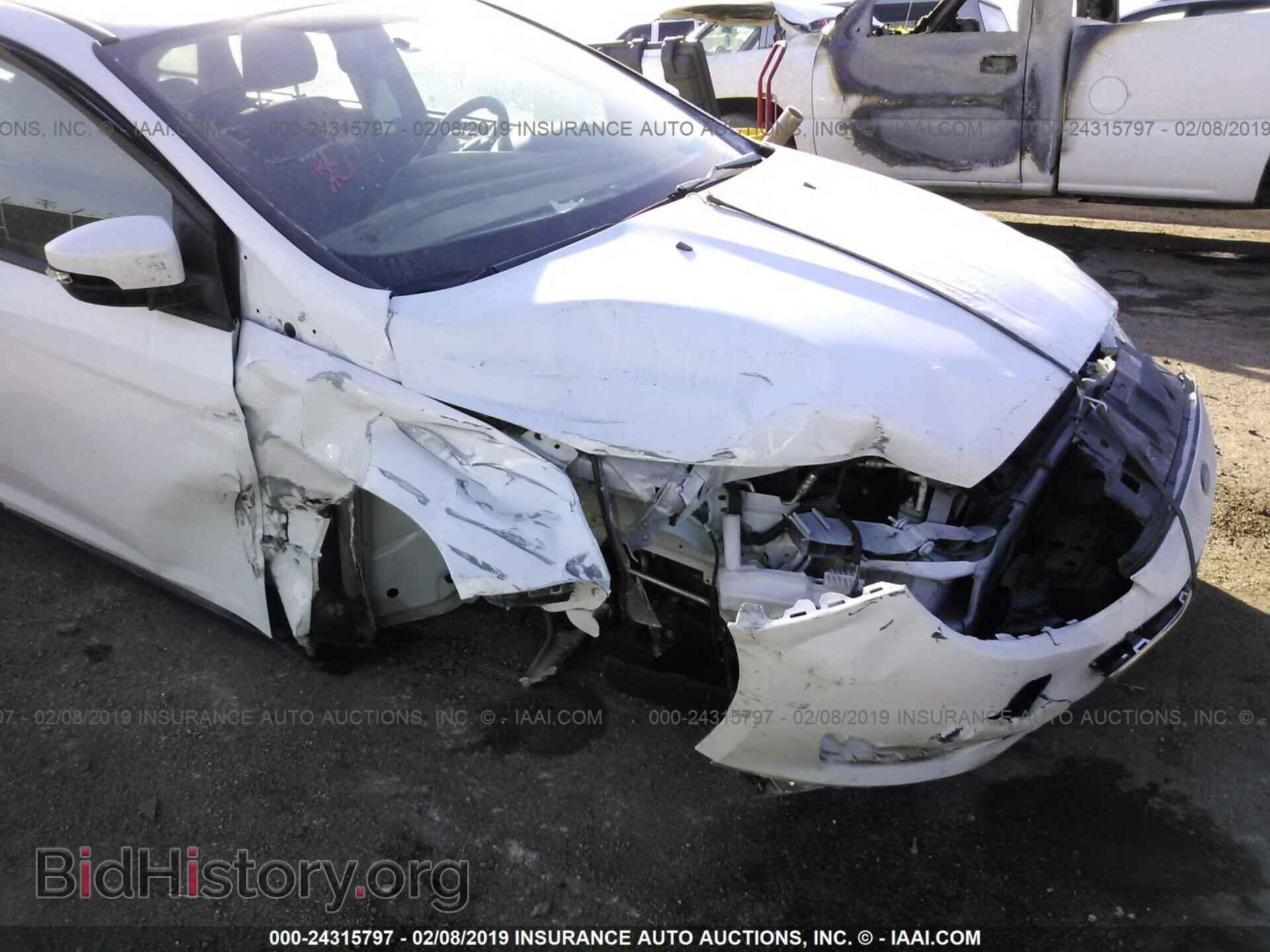 2016 Ford Focus - VIN: 1FADP3F29GL399741 - Фото 6
