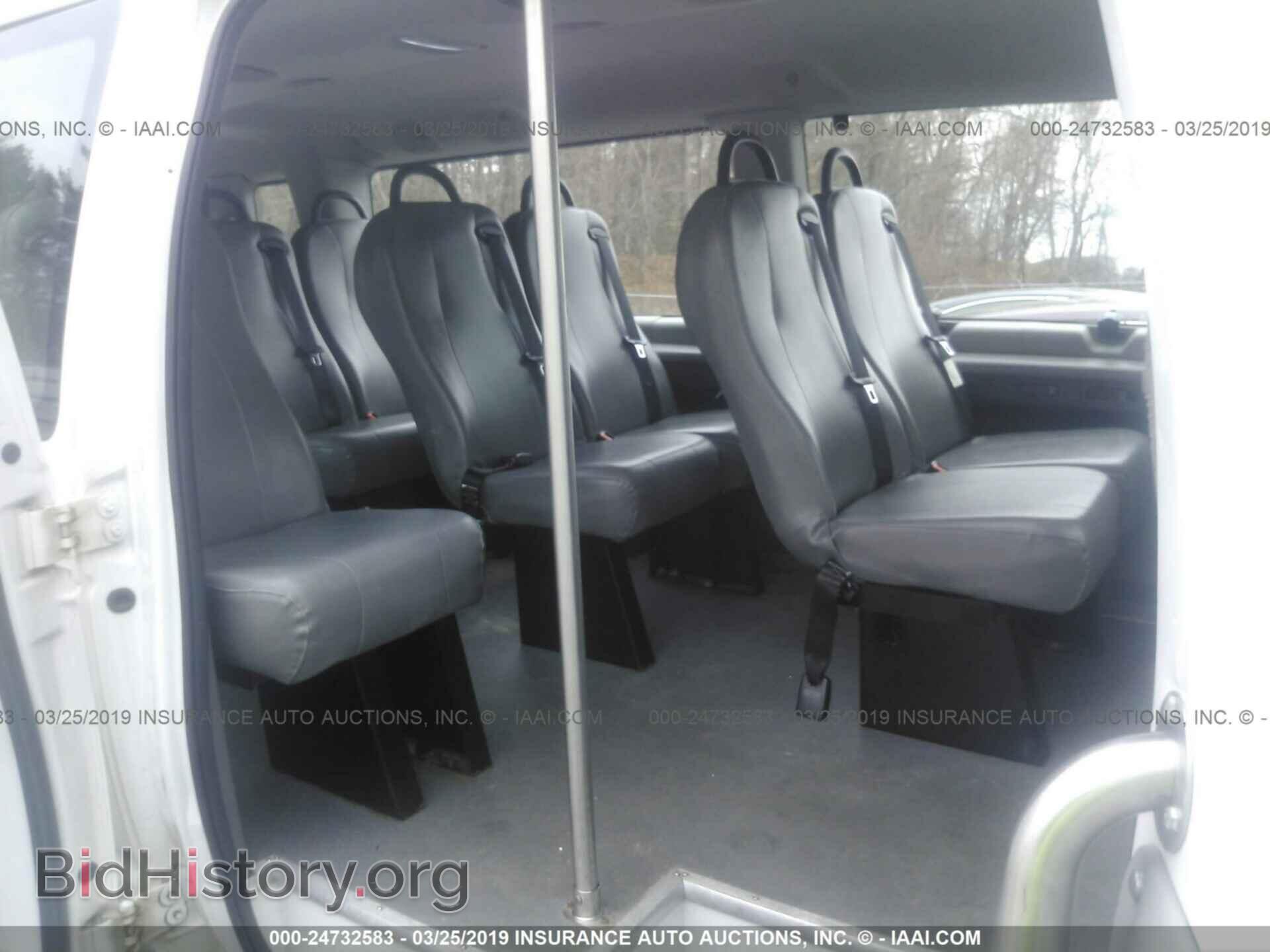 2010 FORD ECONOLINE - VIN: 1FBSS3BL0ADA99087 - Фото 8