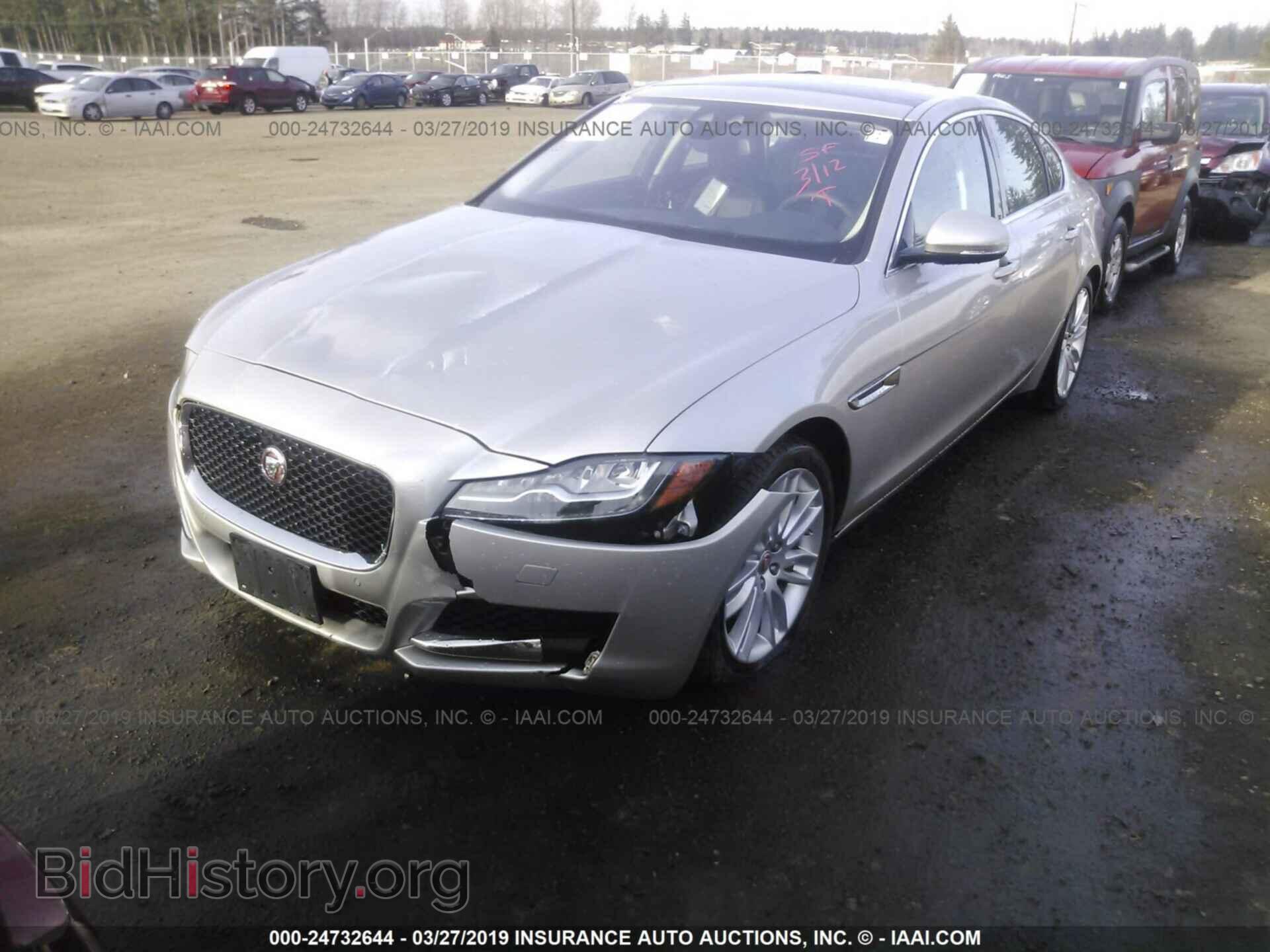 2017 JAGUAR XF - VIN: SAJBE4BVXHCY31365 - Фото 2