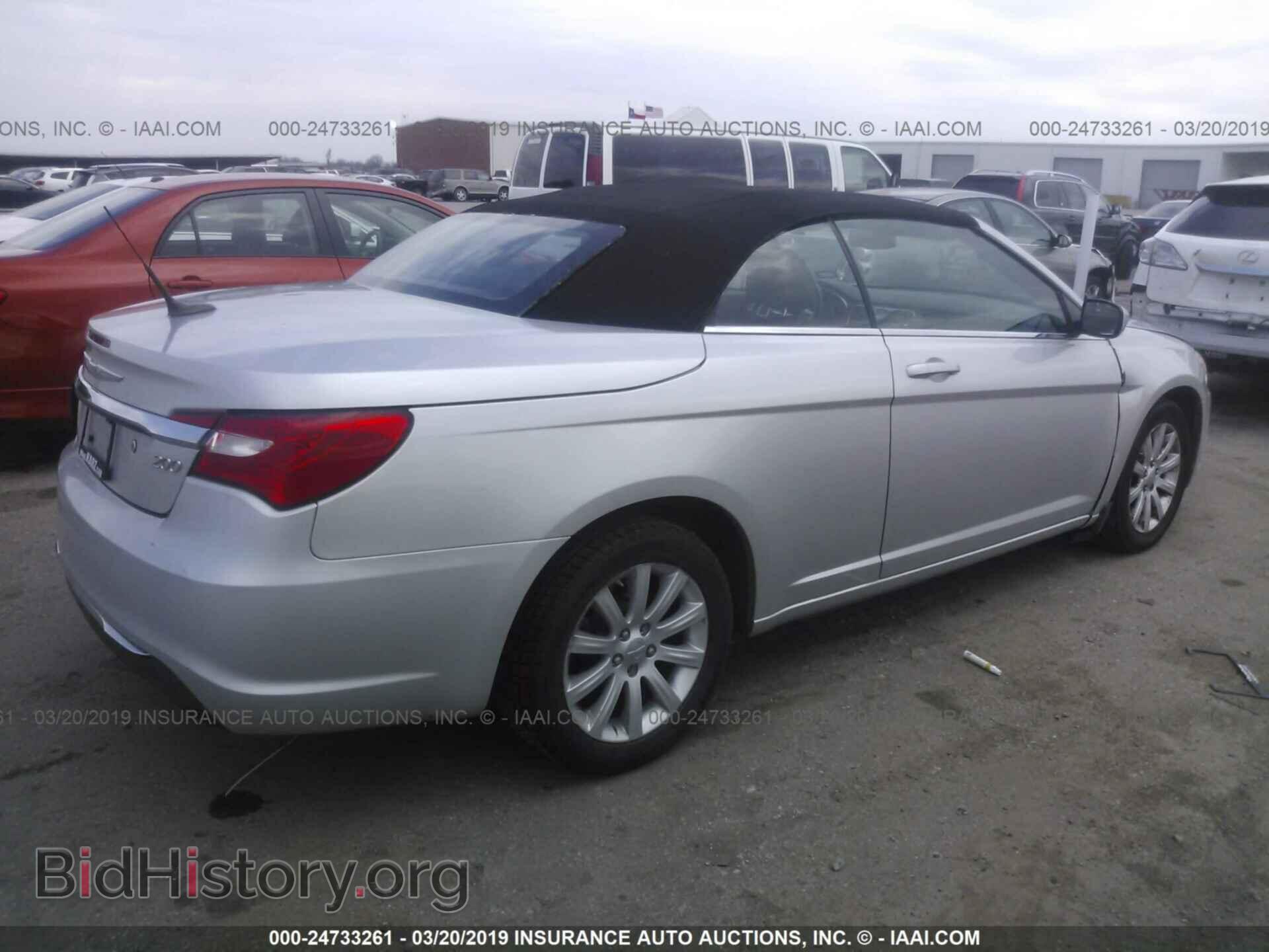 2011 CHRYSLER 200 - VIN: 1C3BC2EG5BN537183 - Photo 4