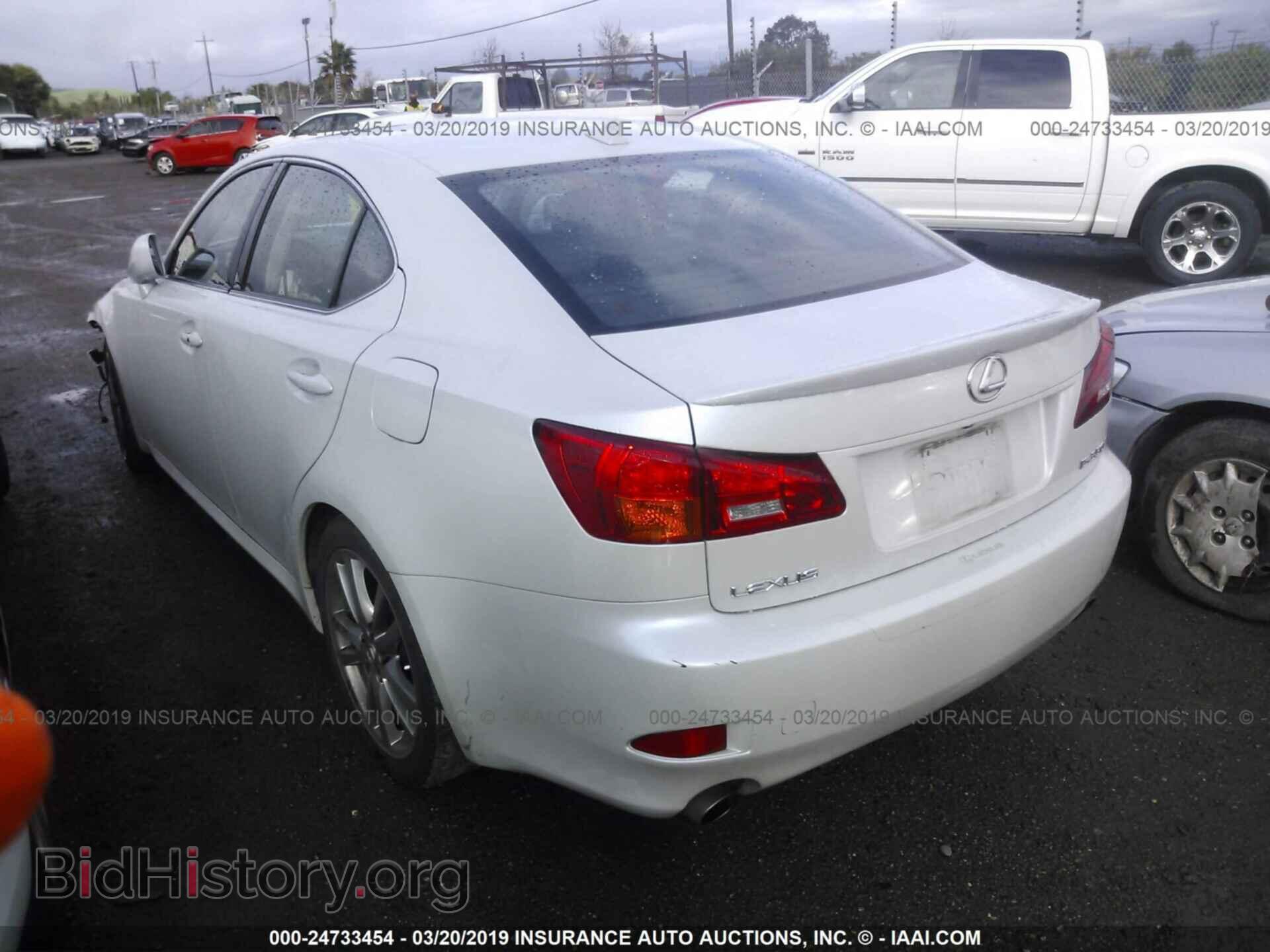 2008 LEXUS IS - VIN: JTHBE262782013888 - Photo 3