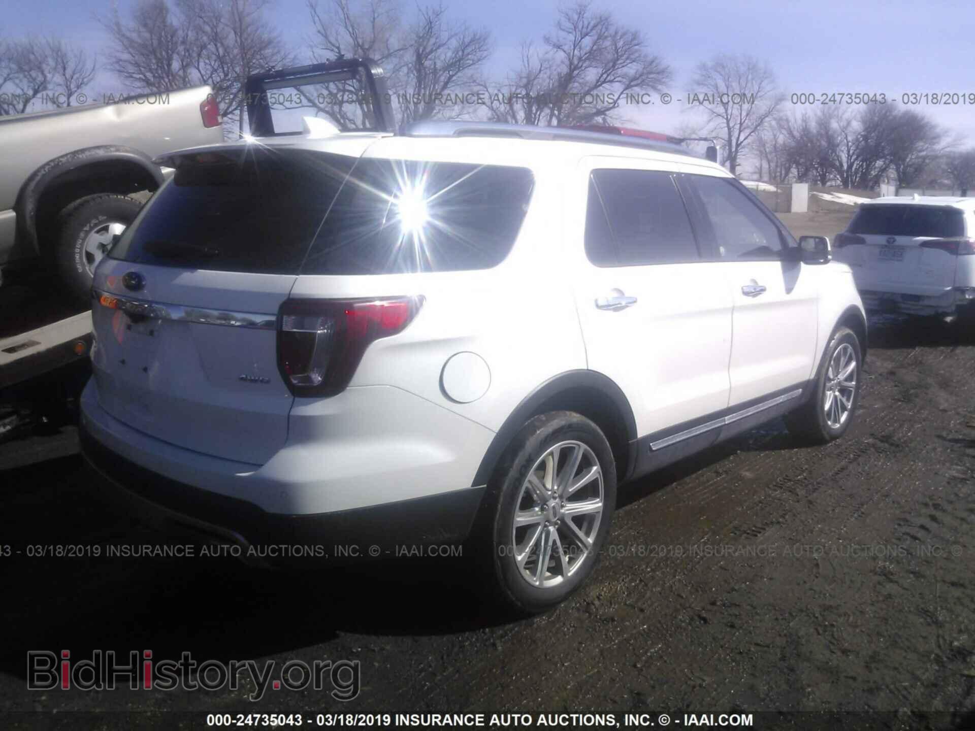 2017 Ford Explorer - VIN: 1FM5K8F87HGC38616 - Фото 4