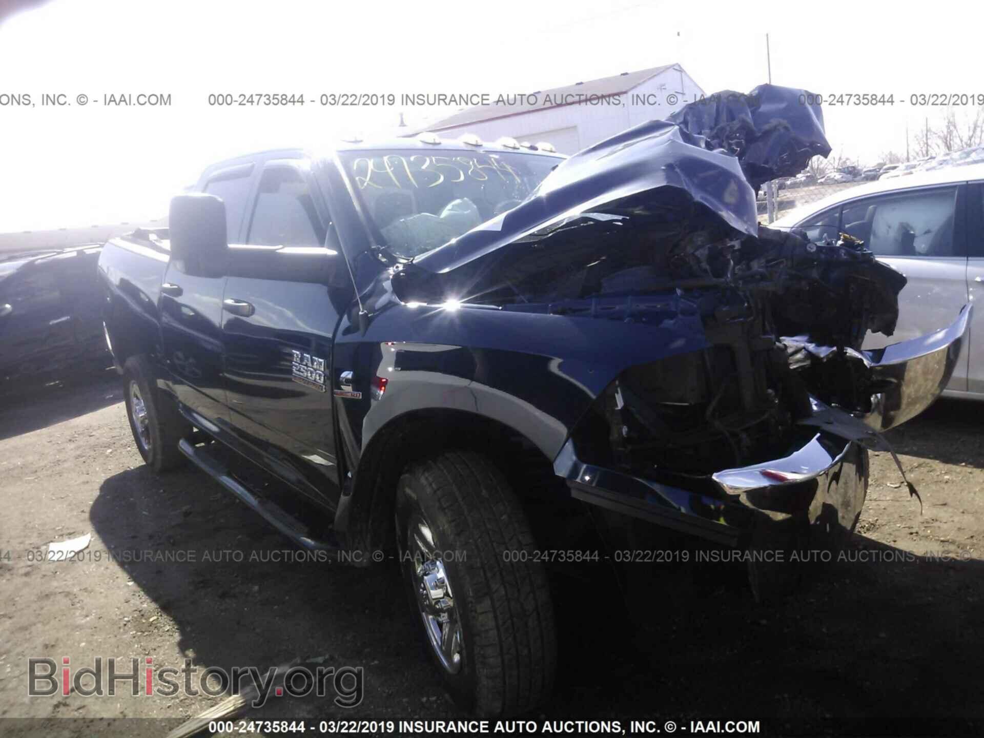 Photo 3C6UR5CL2EG147831 - RAM 2500 2014