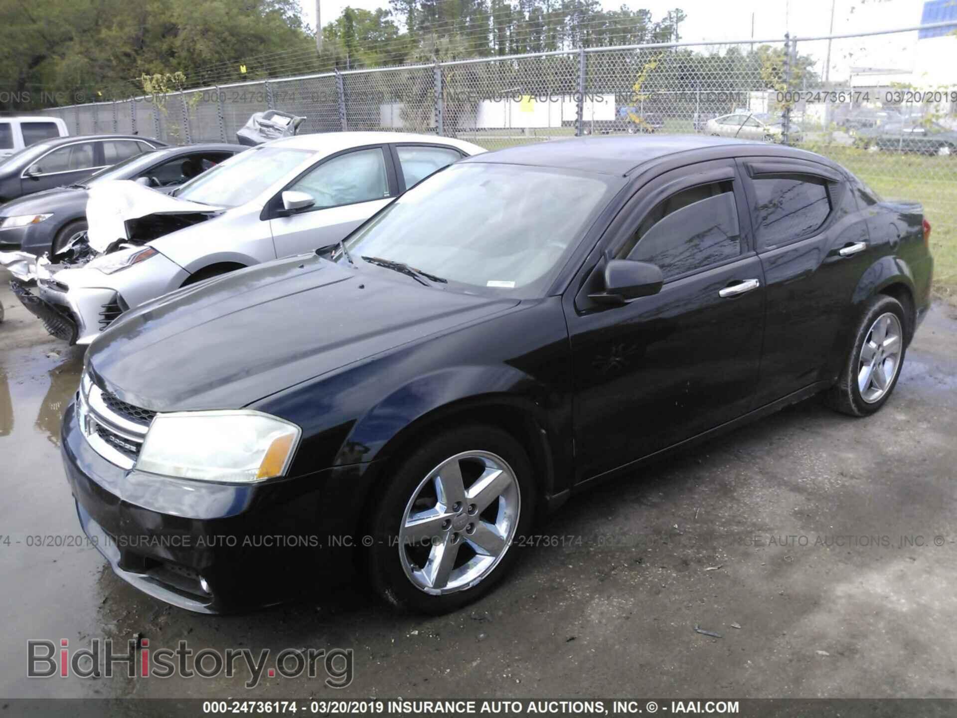 2011 DODGE AVENGER - VIN: 1B3BD2FB1BN591058 - Фото 2