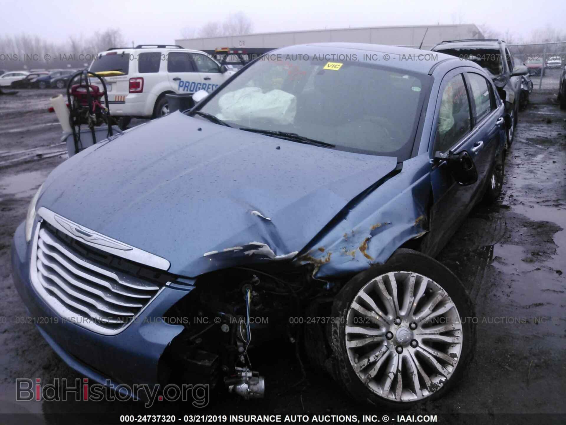2011 CHRYSLER 200 - VIN: 1C3BC2FB4BN537209 - Photo 6