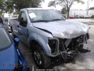 2017 Ford F250 Super Duty, silver — VIN 1FTBF2A67HEC74462, IAAI