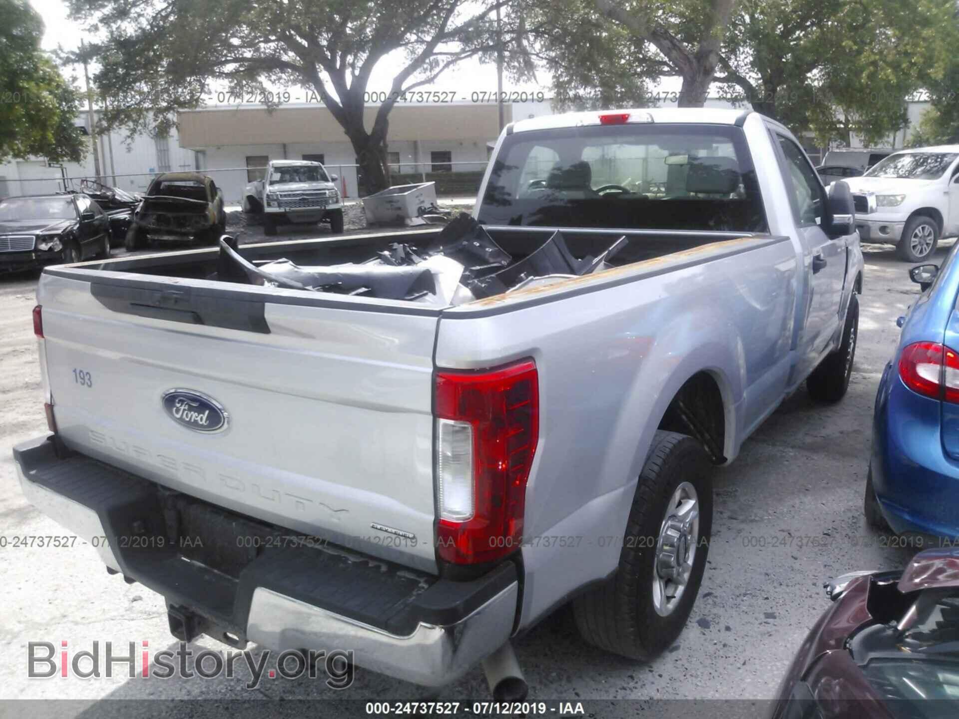 2017 FORD F250 - VIN: 1FTBF2A67HEC74462 - Фото 4