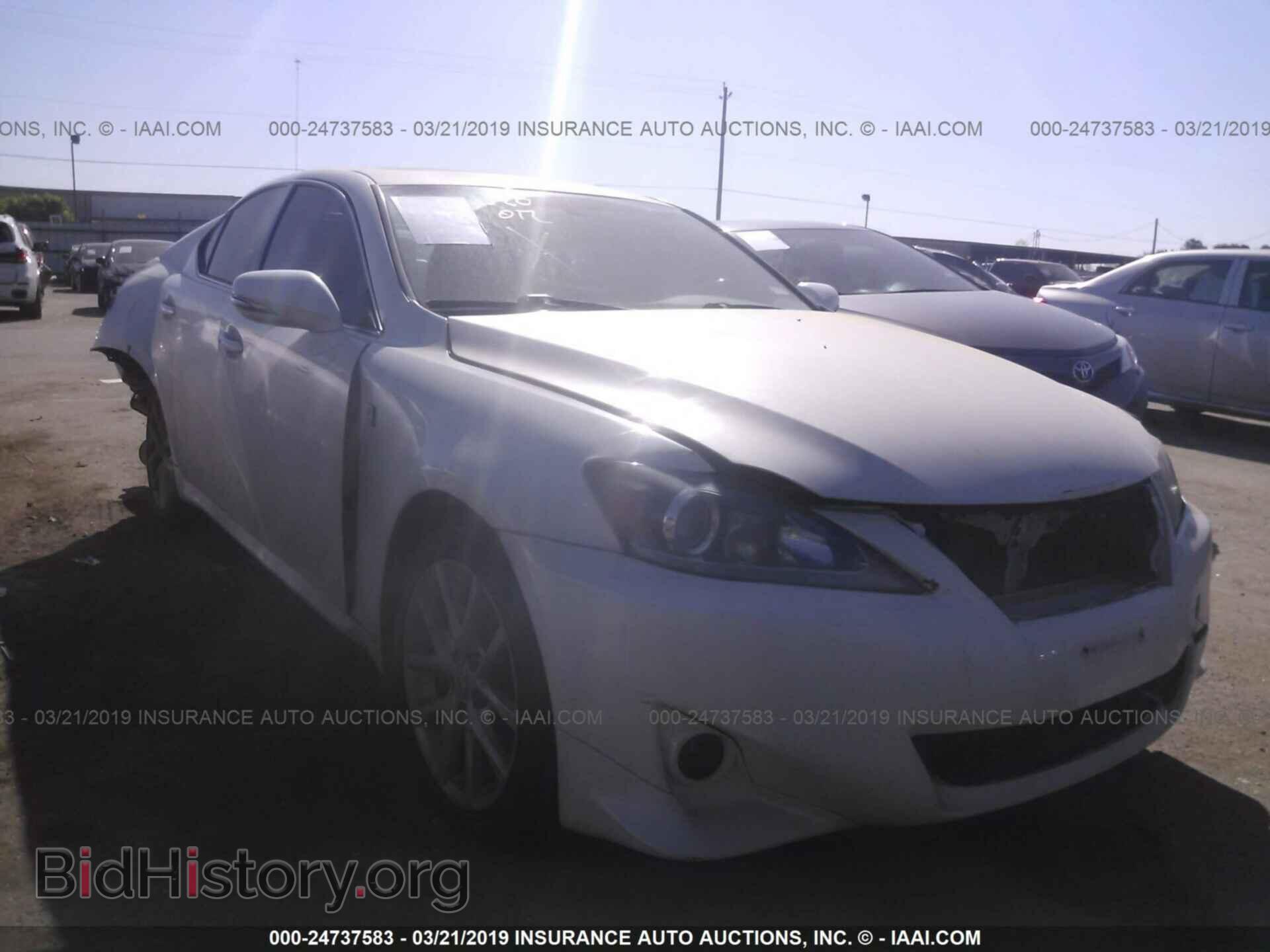 Фотография JTHCF5C24B5052158 - LEXUS IS 2011