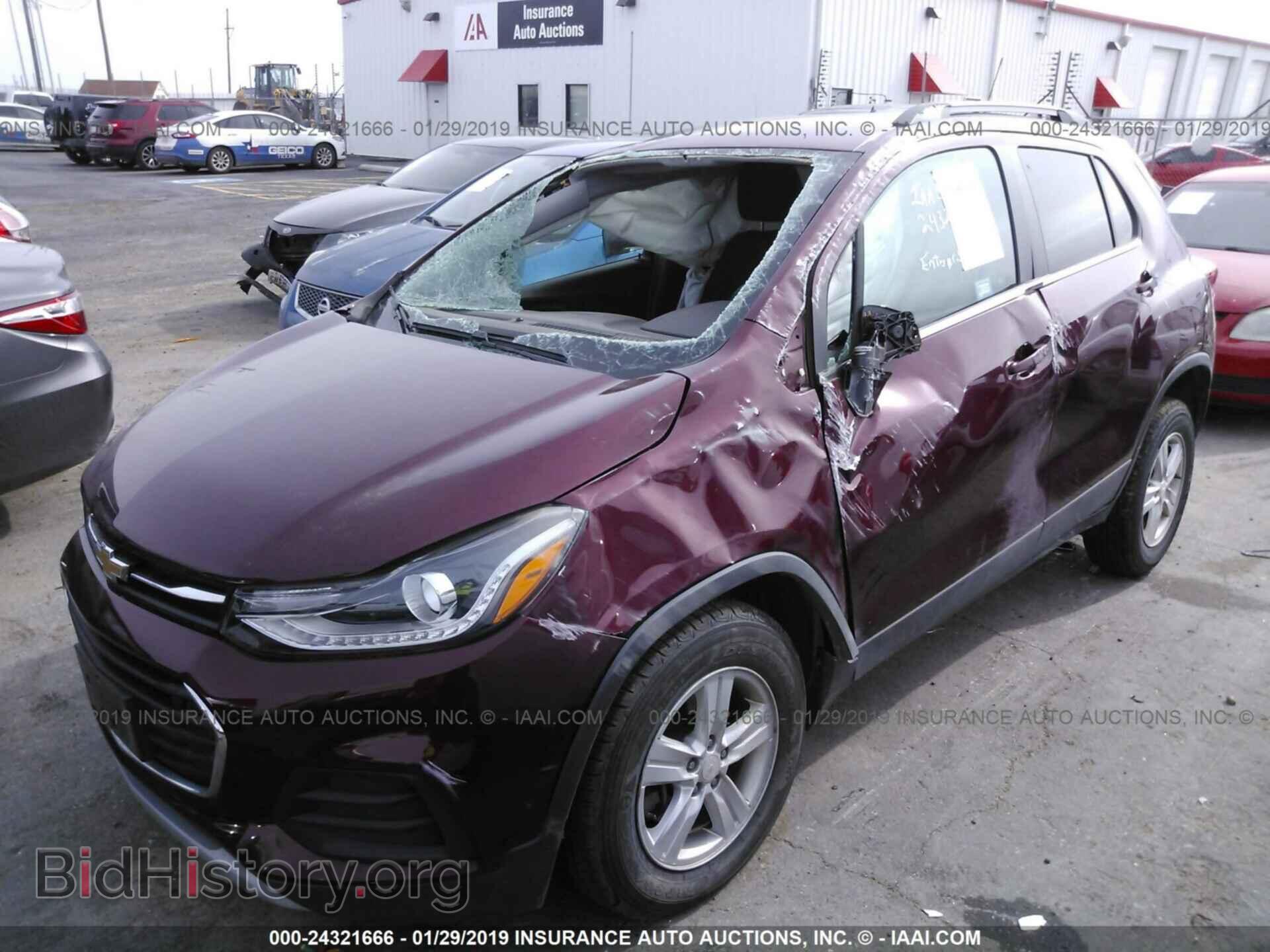 2017 CHEVROLET TRAX - VIN: 3GNCJPSB5HL146028 - Фото 2