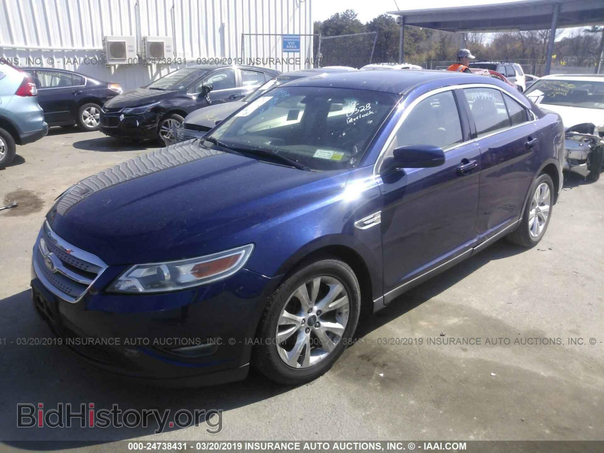 2011 FORD TAURUS - VIN: 1FAHP2EW2BG112015 - Фото 2