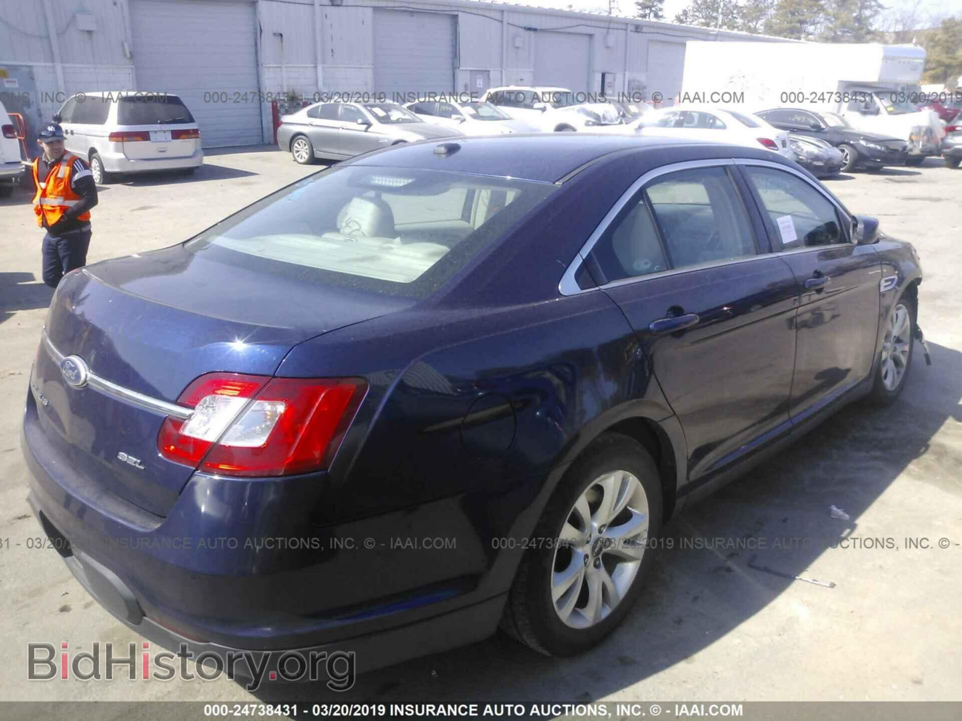 2011 FORD TAURUS - VIN: 1FAHP2EW2BG112015 - Фото 4