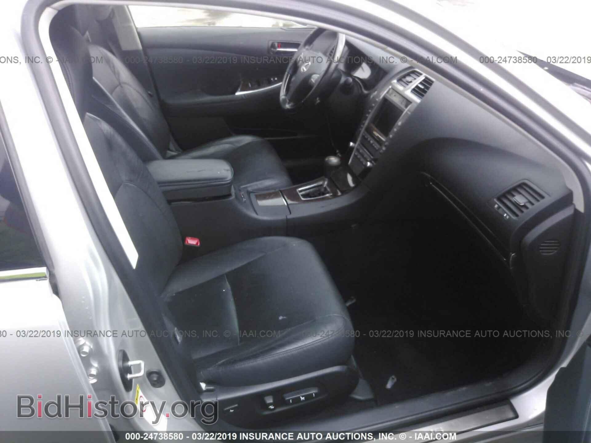 2011 LEXUS ES - VIN: JTHBK1EG7B2461412 - Photo 5