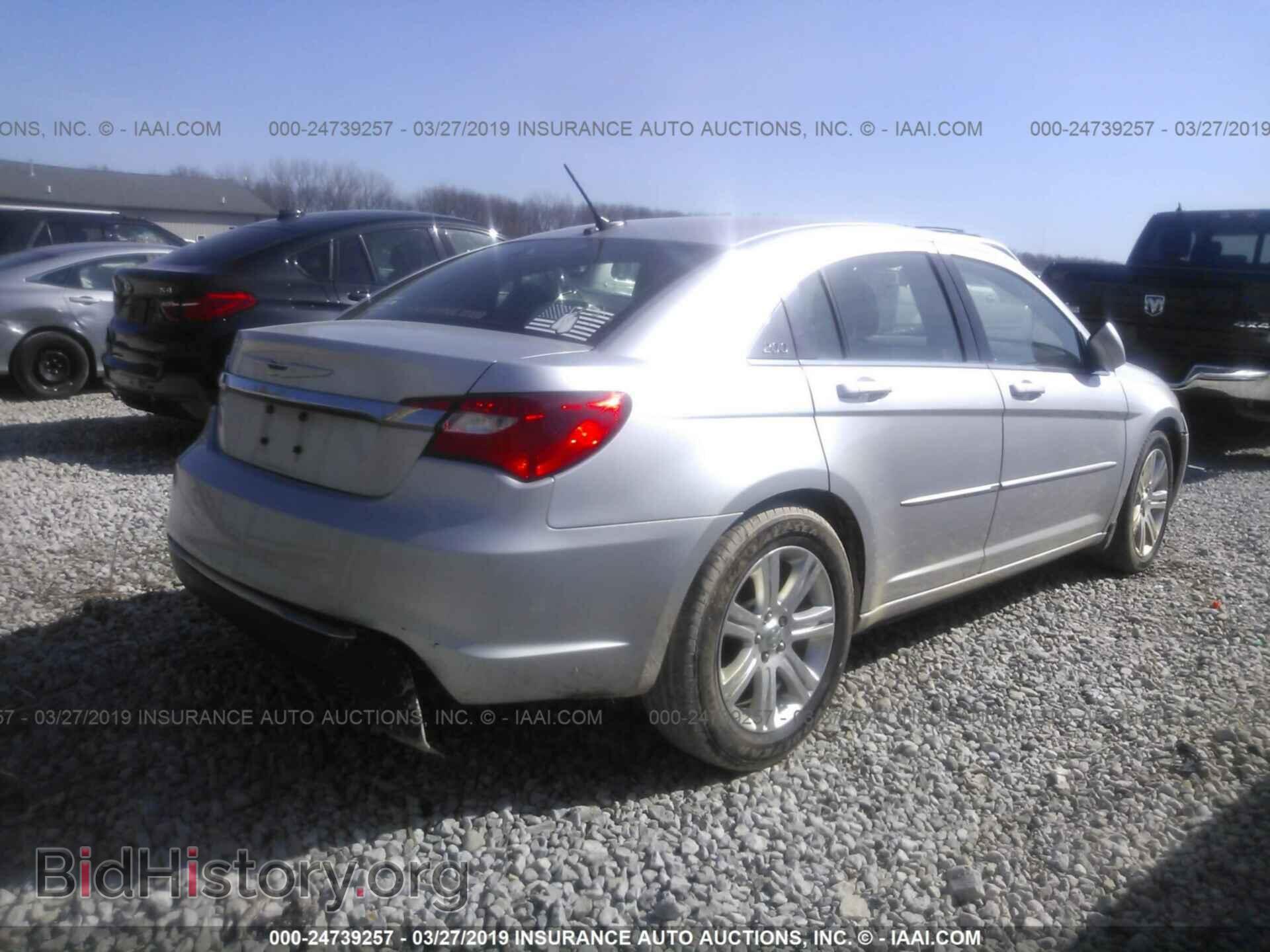 2012 CHRYSLER 200 - VIN: 1C3CCBAB4CN318196 - Фото 4