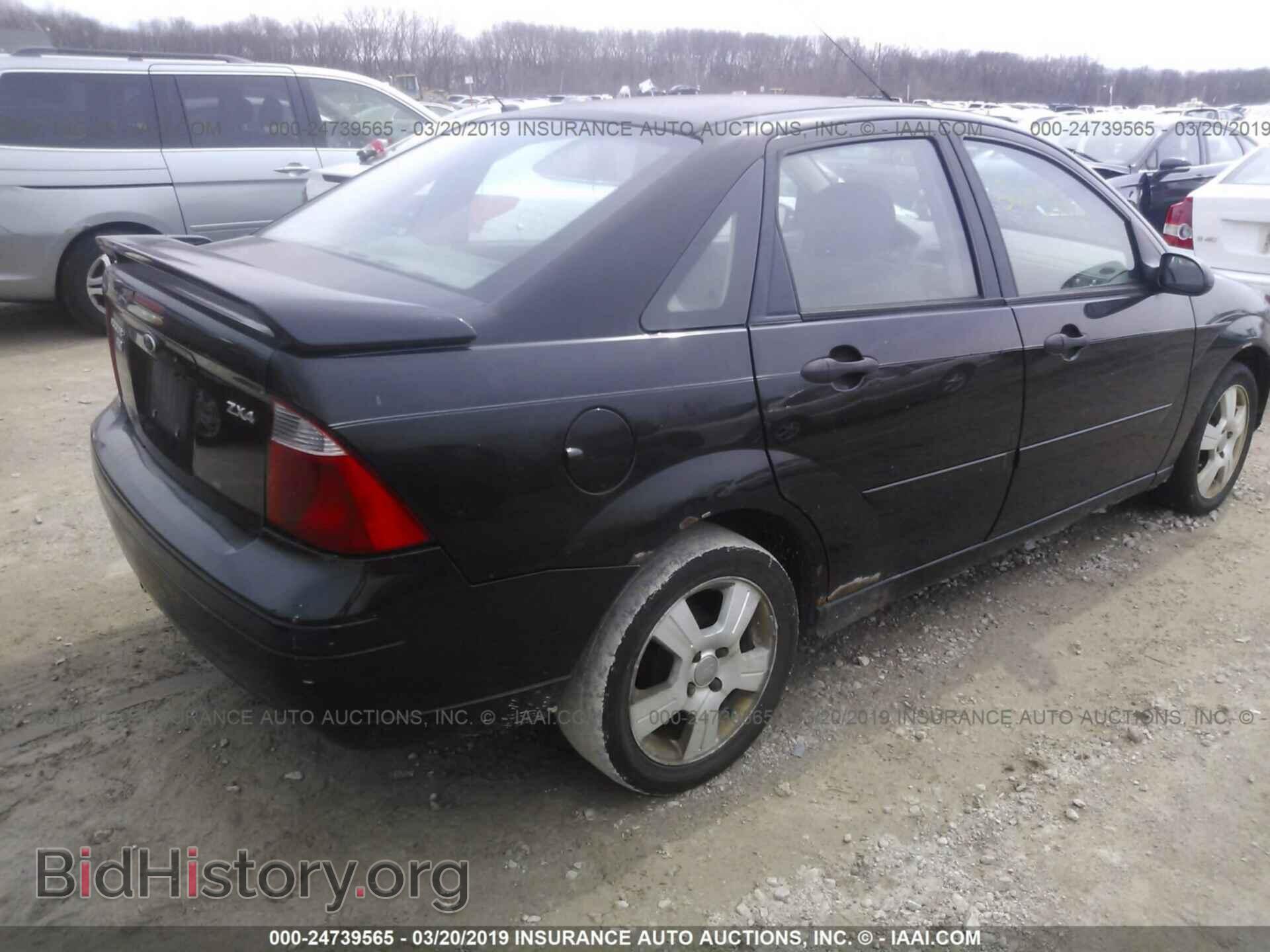 2005 FORD FOCUS - VIN: 1FAFP34N95W179677 - Фото 4