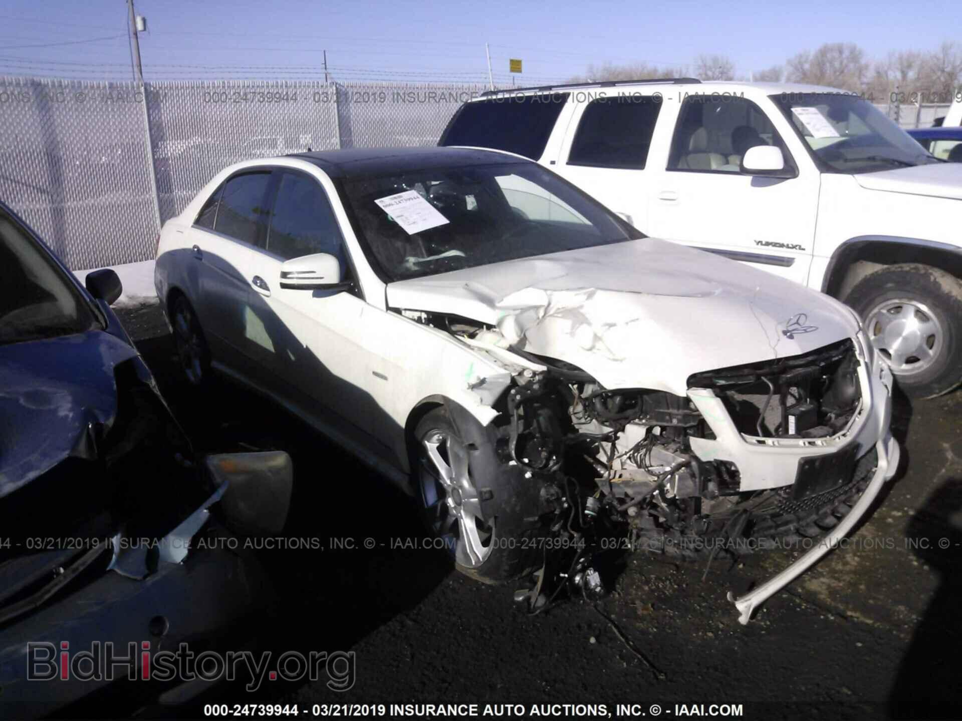 Photo WDDHF8JB4CA611959 - MERCEDES-BENZ E 2012