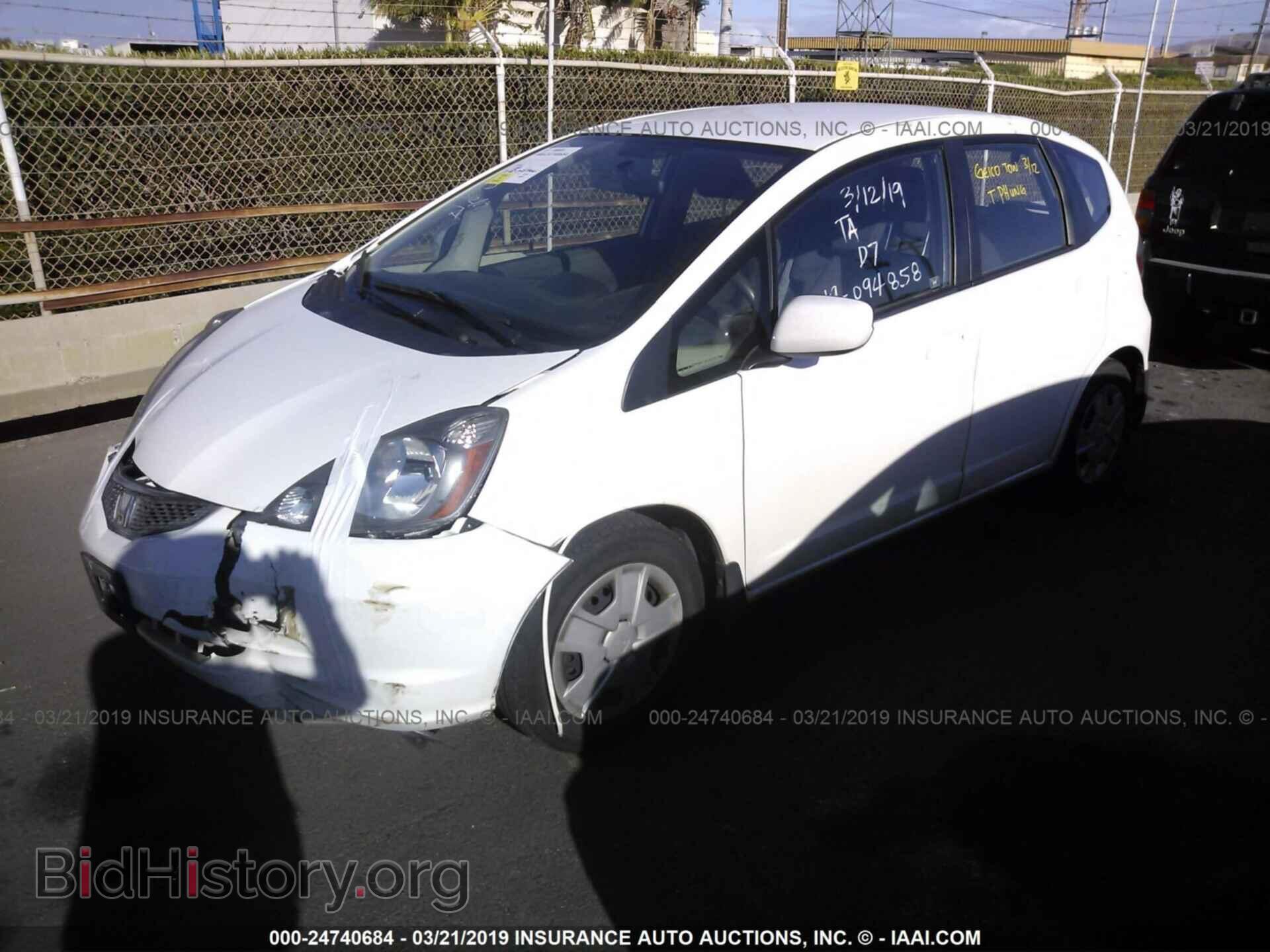 2013 HONDA FIT - VIN: JHMGE8H38DC014308 - Фото 2