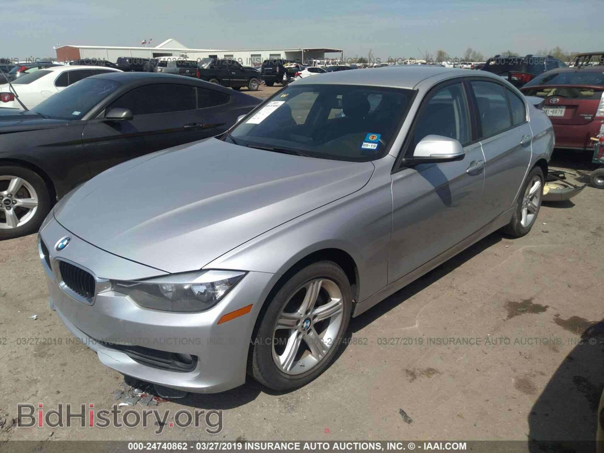 2013 BMW 320 - VIN: WBA3B1C59DK128233 - Photo 2