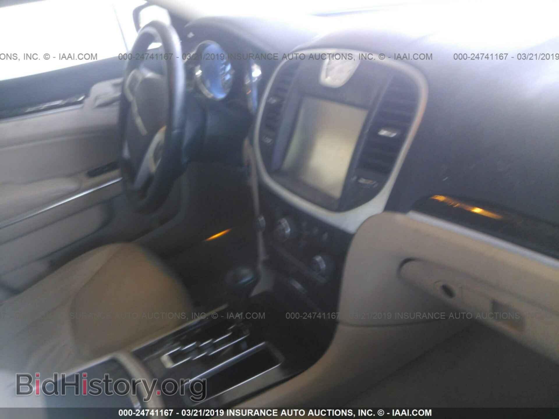 2011 CHRYSLER 300 - VIN: 2C3CA5CG5BH579666 - Фото 5