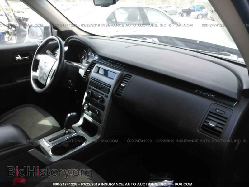 2011 Ford FLEX (VIN 2FMGK5BC7BBD12200) — photo 5 of 10