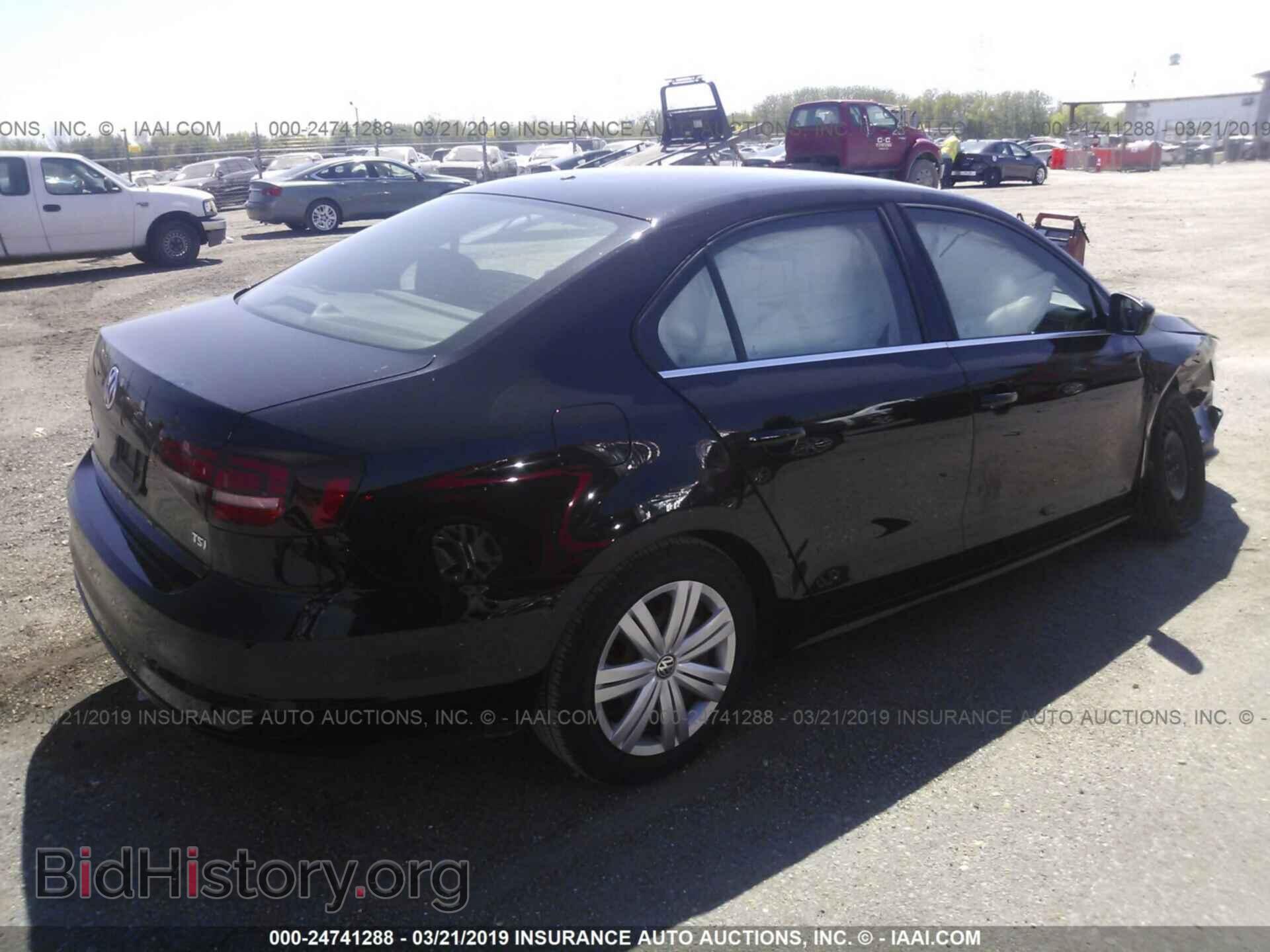 2017 VOLKSWAGEN JETTA - VIN: 3VW2B7AJ2HM405883 - Фото 4
