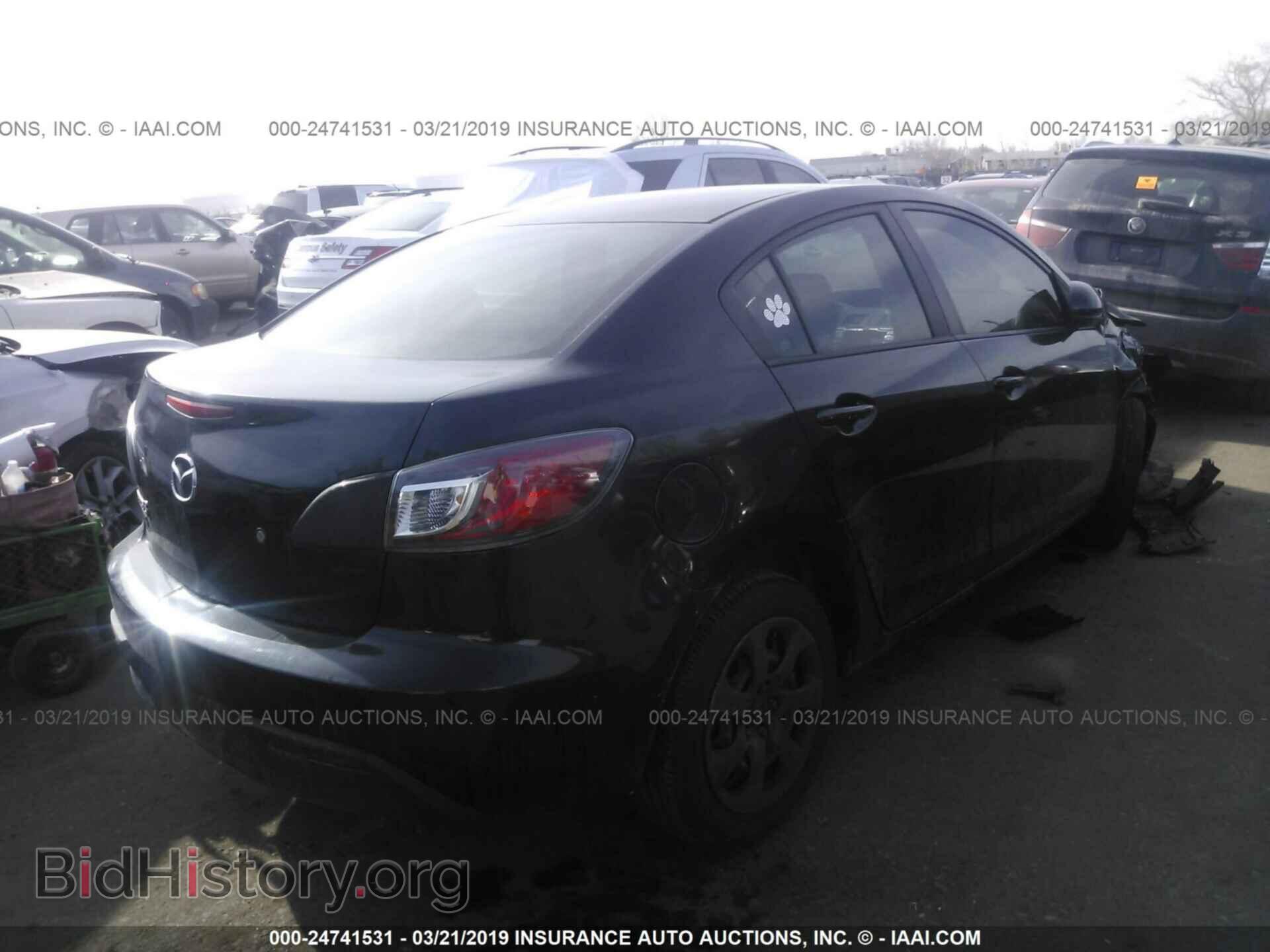 2011 MAZDA 3 - VIN: JM1BL1UF8B1380514 - Фото 4