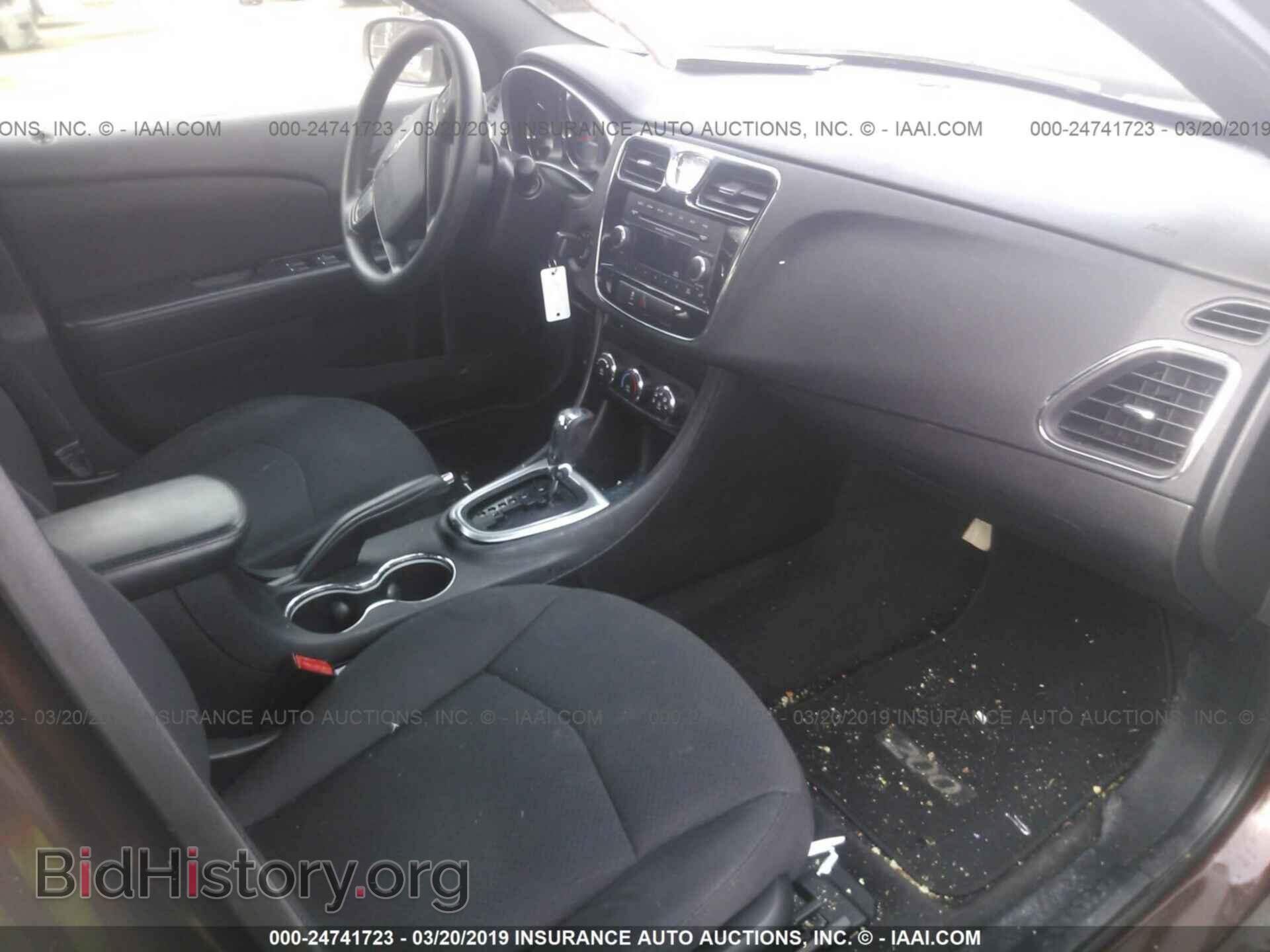 2012 CHRYSLER 200 - VIN: 1C3CCBAB0CN281664 - Фото 5