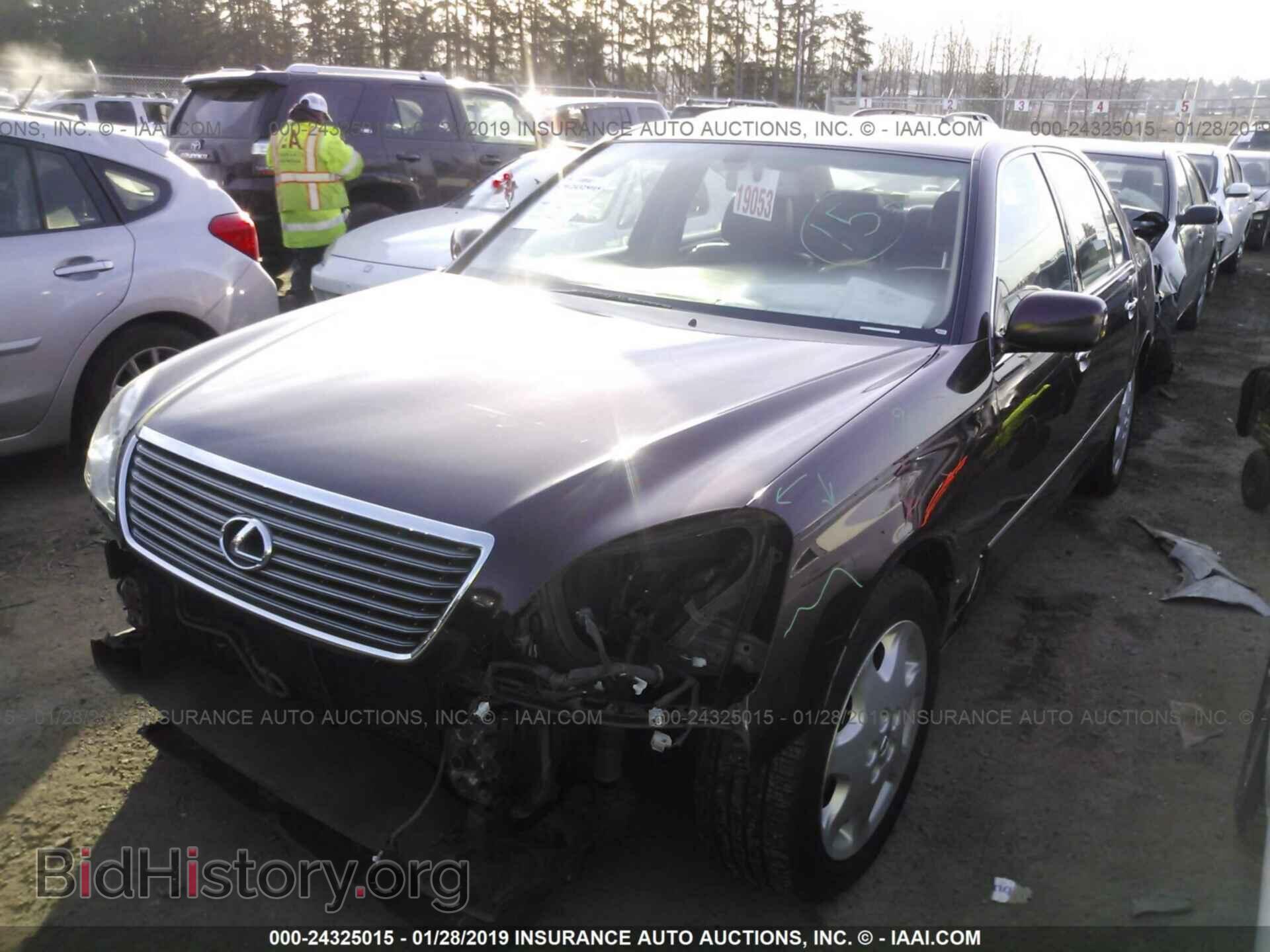 2001 LEXUS LS - VIN: JTHBN30F510020731 - Photo 2