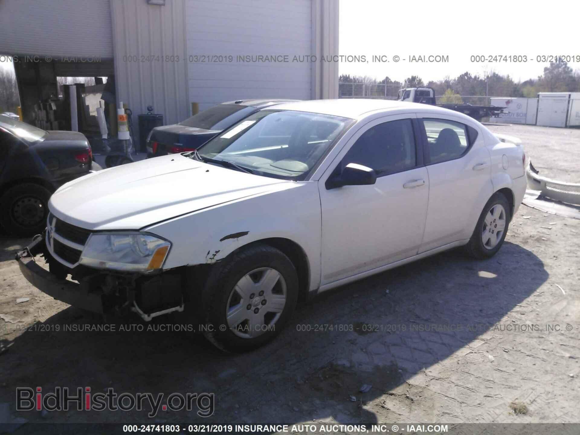 2010 DODGE AVENGER - VIN: 1B3CC4FB0AN198363 - Photo 2