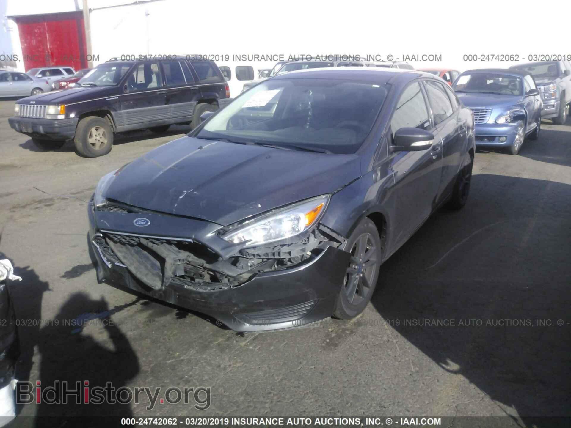 2015 FORD FOCUS - VIN: 1FADP3F23FL206417 - Фото 2