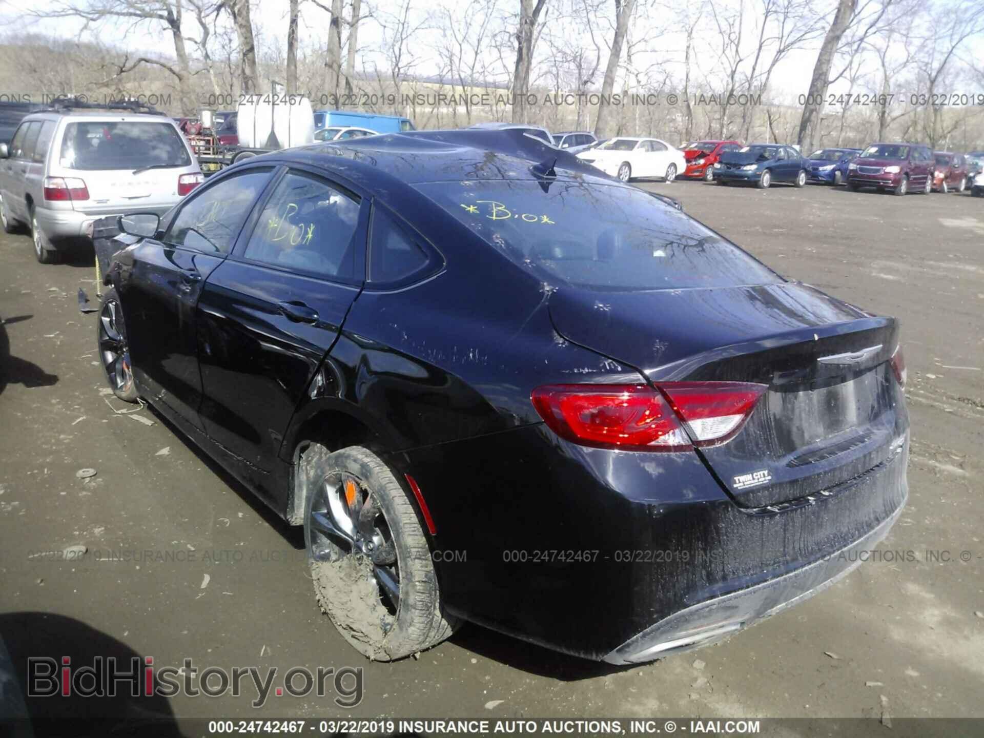 2016 CHRYSLER 200 - VIN: 1C3CCCBB9GN107652 - Фото 3