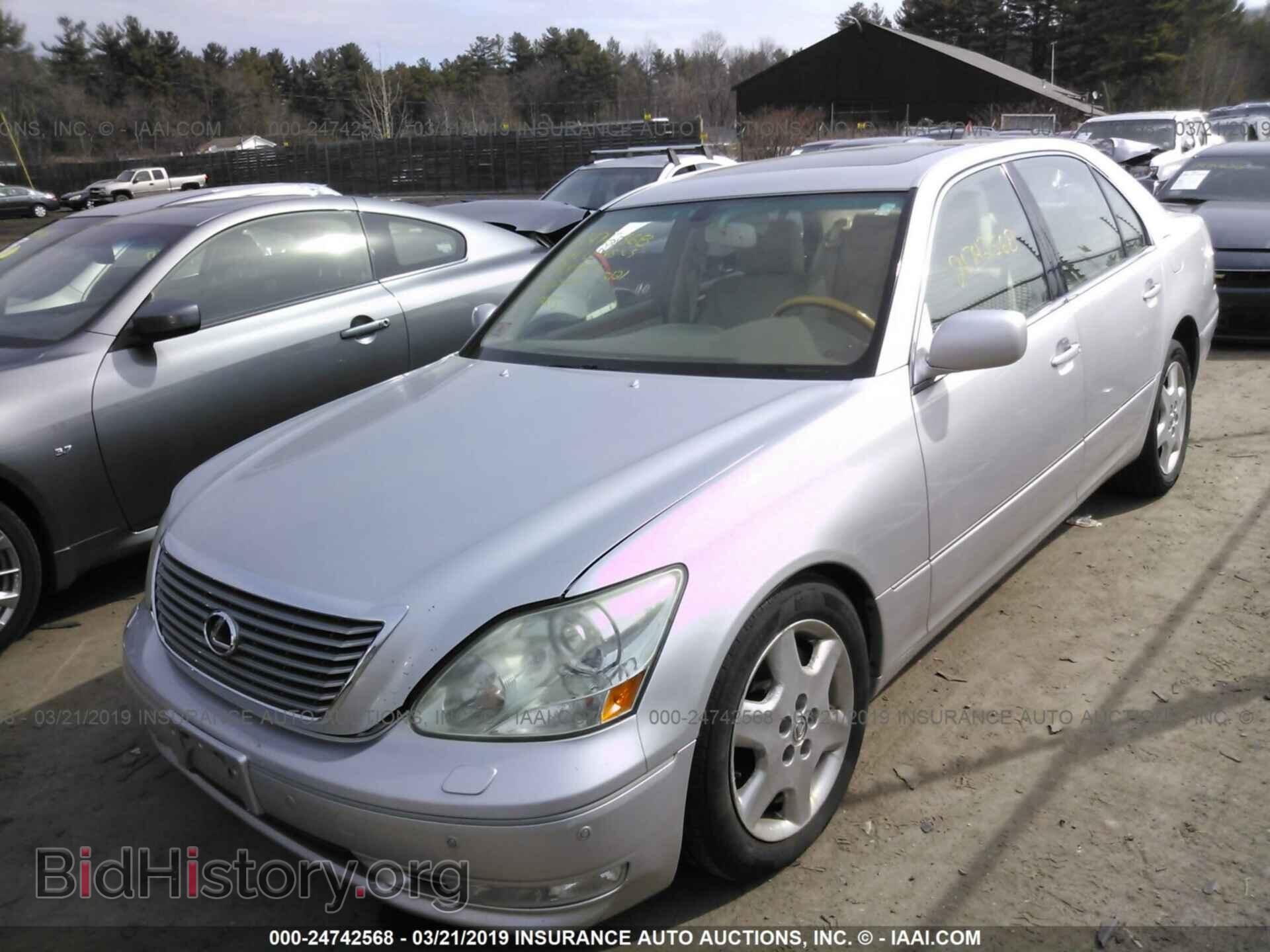 2004 LEXUS LS - VIN: JTHBN36F840140096 - Фото 2