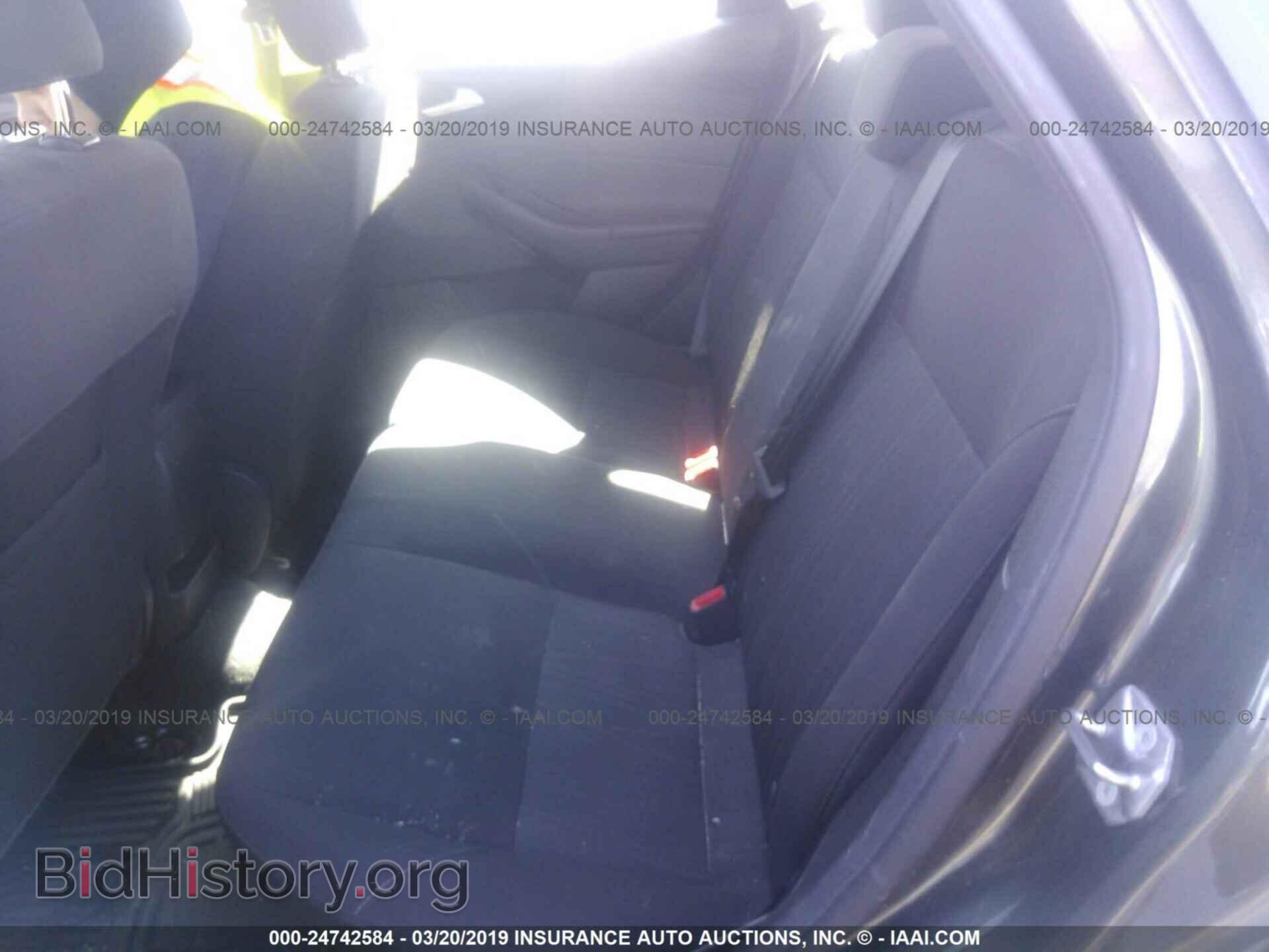 2017 FORD FOCUS - VIN: 1FADP3M23HL307981 - Фото 8