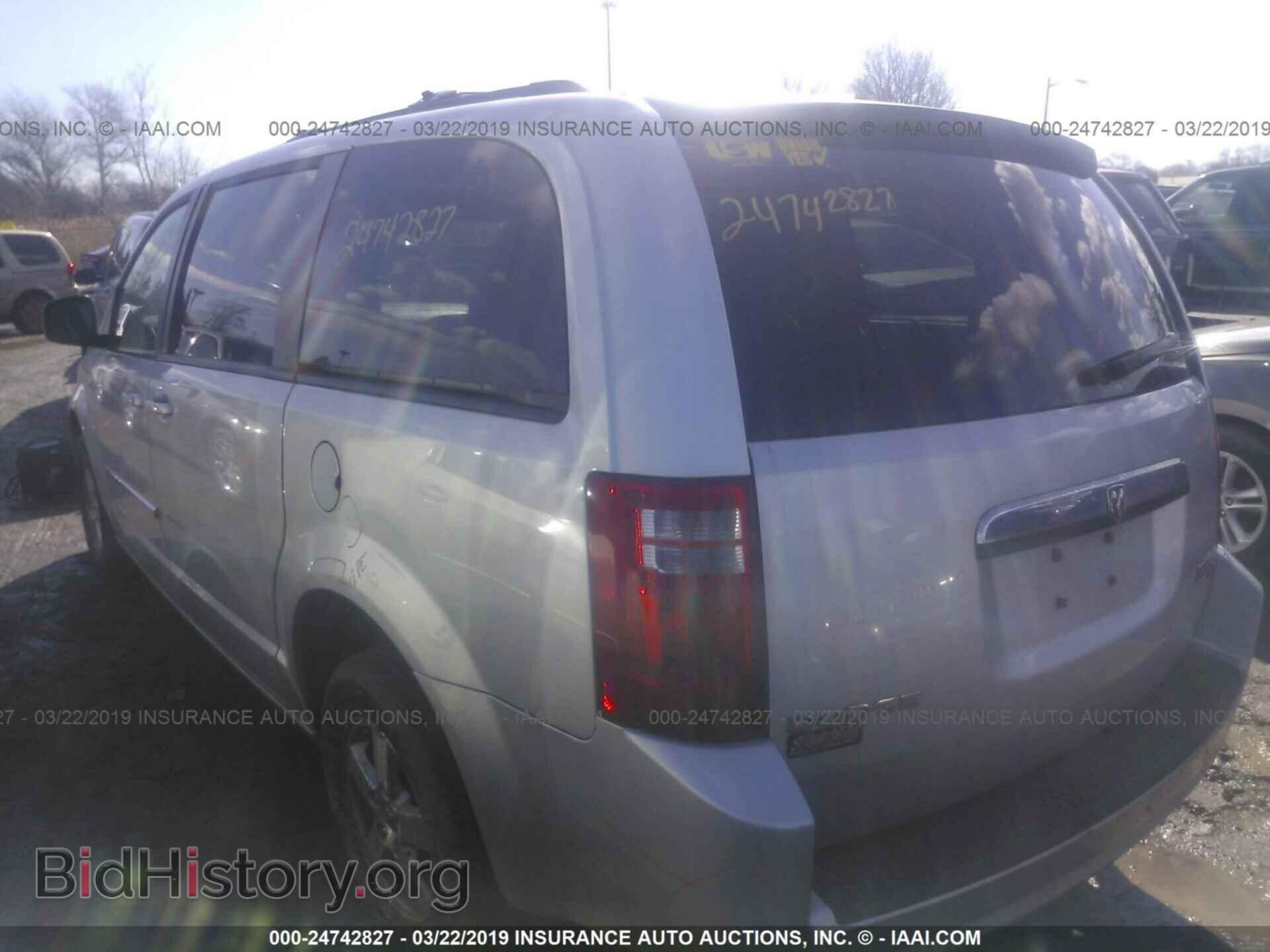 2010 DODGE GRAND CARAVAN - VIN: 2D4RN5D10AR114454 - Фото 3