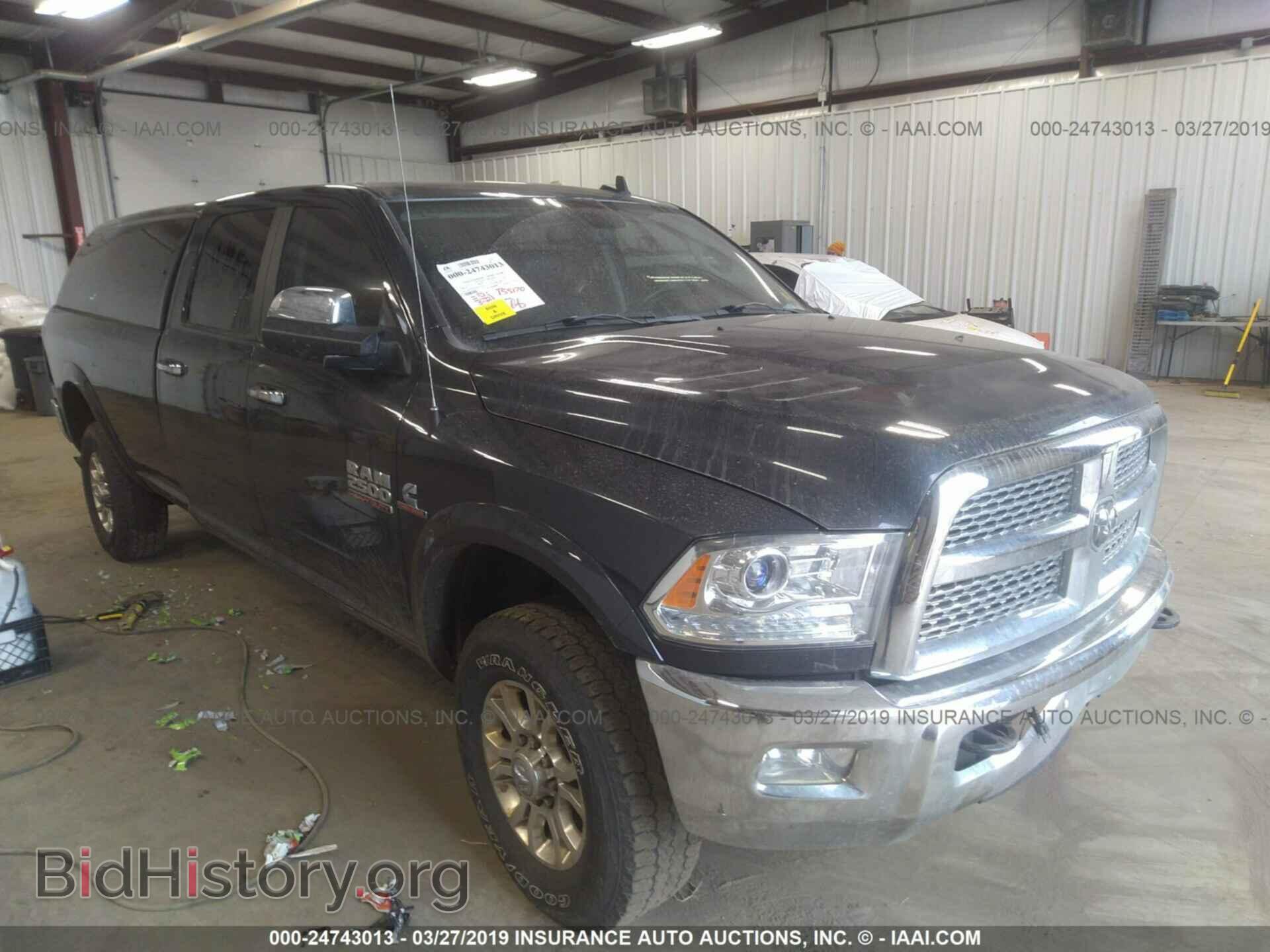 Photo 3C6UR5KLXEG205945 - RAM 2500 2014