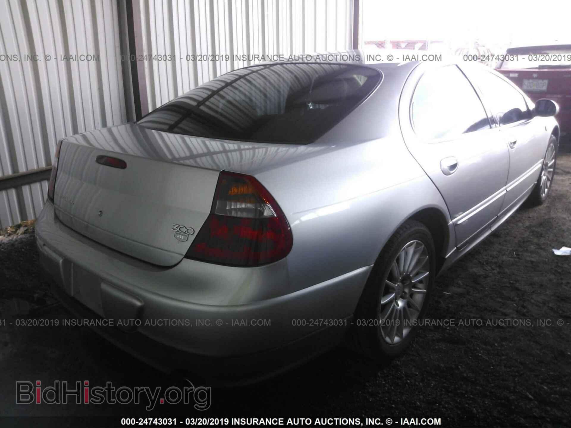 2002 CHRYSLER 300M - VIN: 2C3AE76K62H314620 - Фото 4