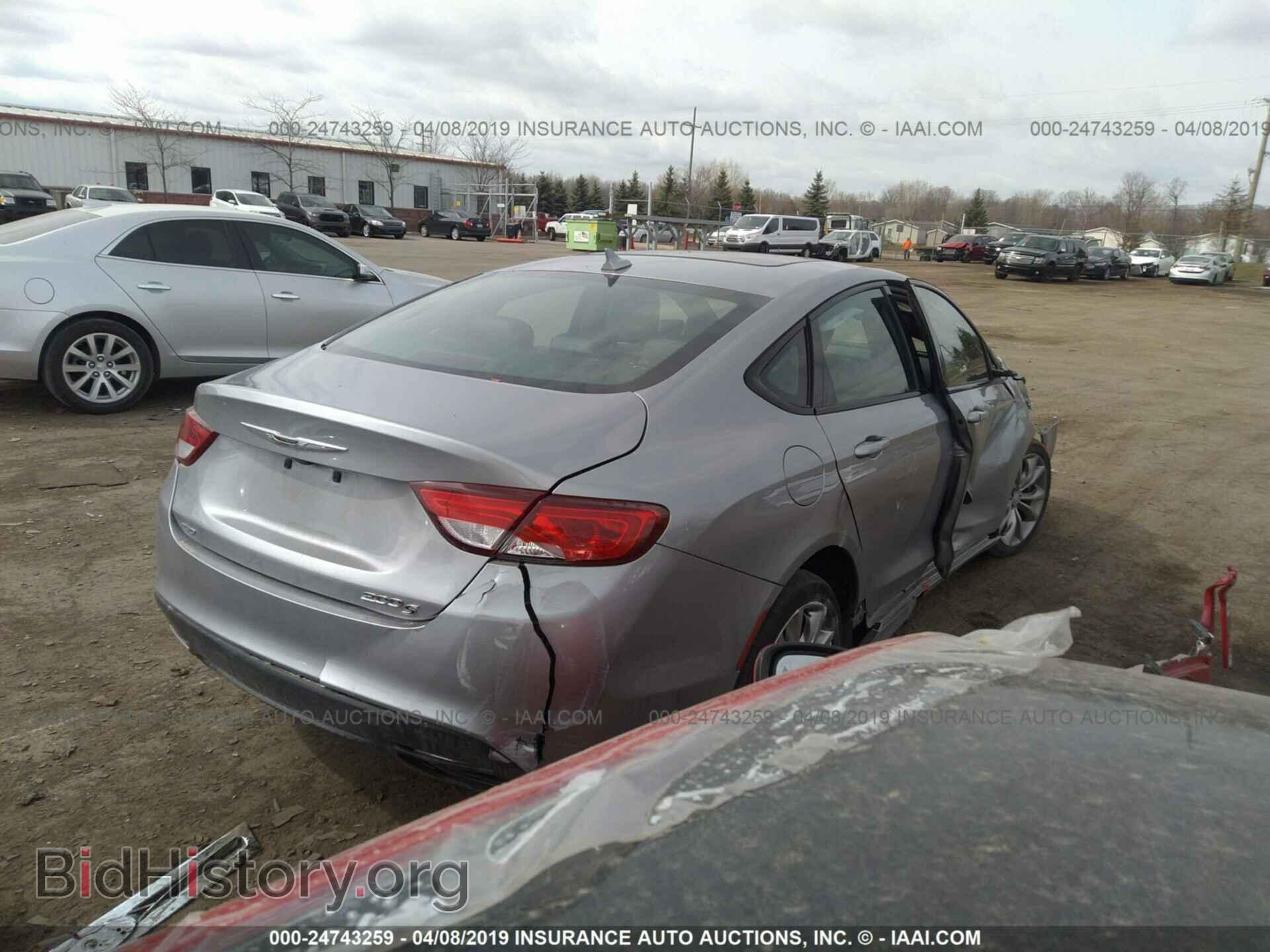 2015 CHRYSLER 200 - VIN: 1C3CCCDG7FN540247 - Photo 4