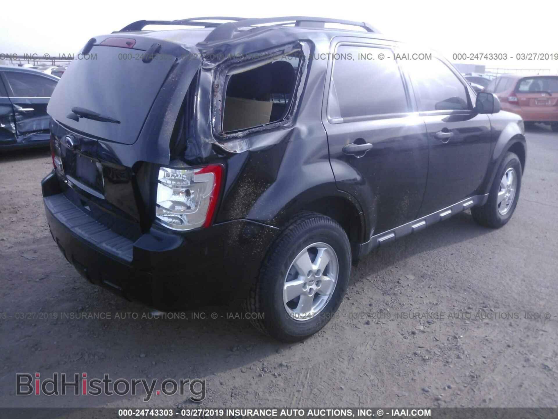 2011 FORD ESCAPE - VIN: 1FMCU0D71BKB79483 - Фото 4