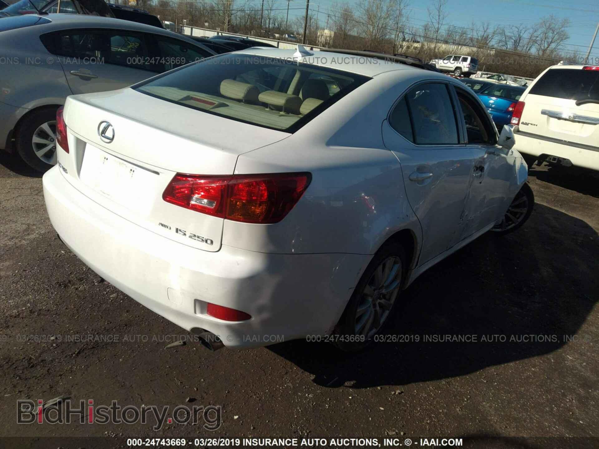 2008 LEXUS IS - VIN: JTHCK262082023353 - Фото 4