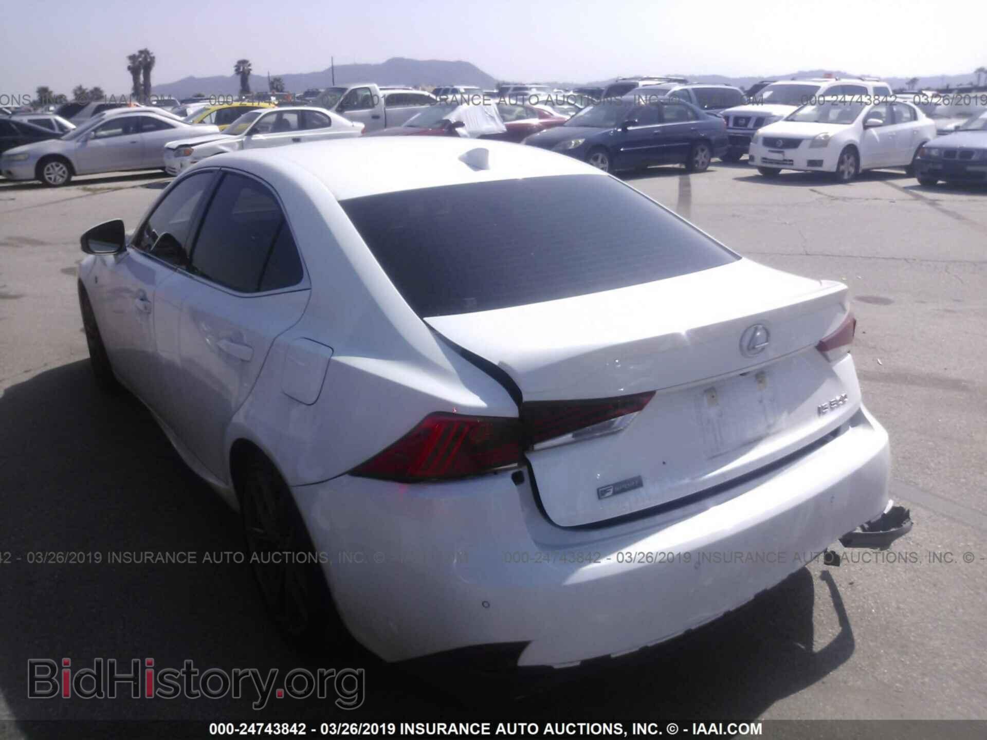 2018 LEXUS IS - VIN: JTHBA1D23J5068674 - Фото 3