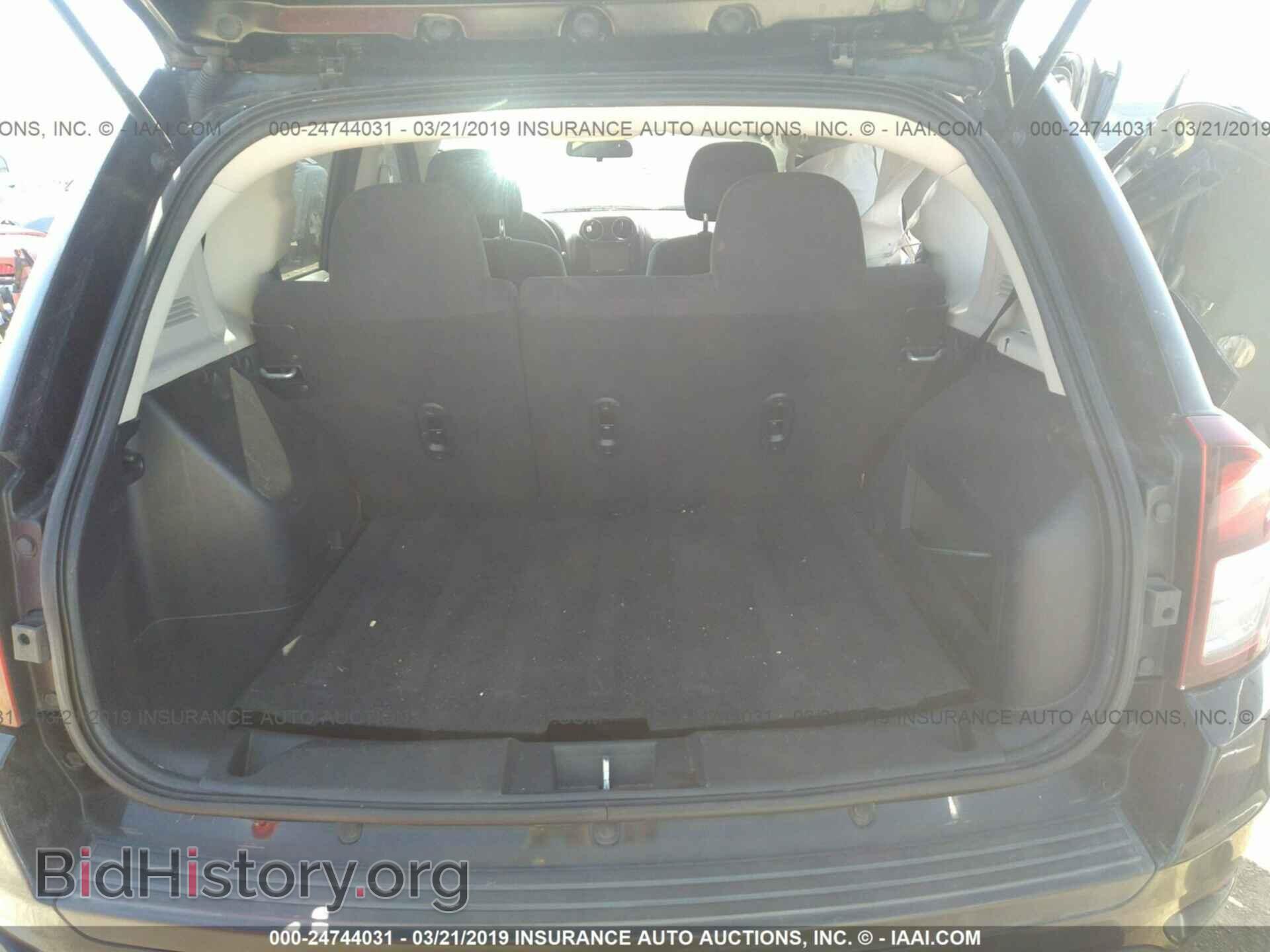2014 JEEP COMPASS - VIN: 1C4NJCBAXED818104 - Photo 8