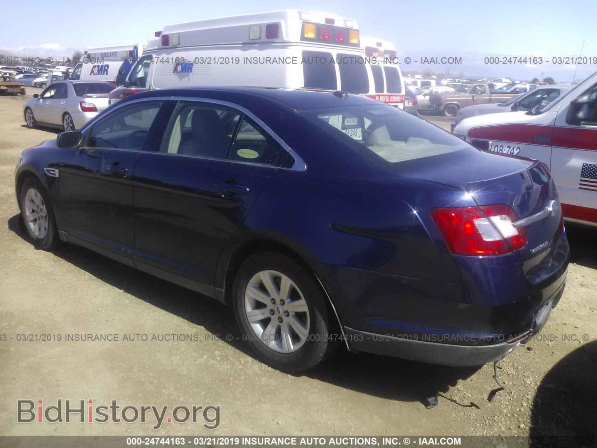 2011 FORD TAURUS - VIN: 1FAHP2DW2BG157635 - Фото 3