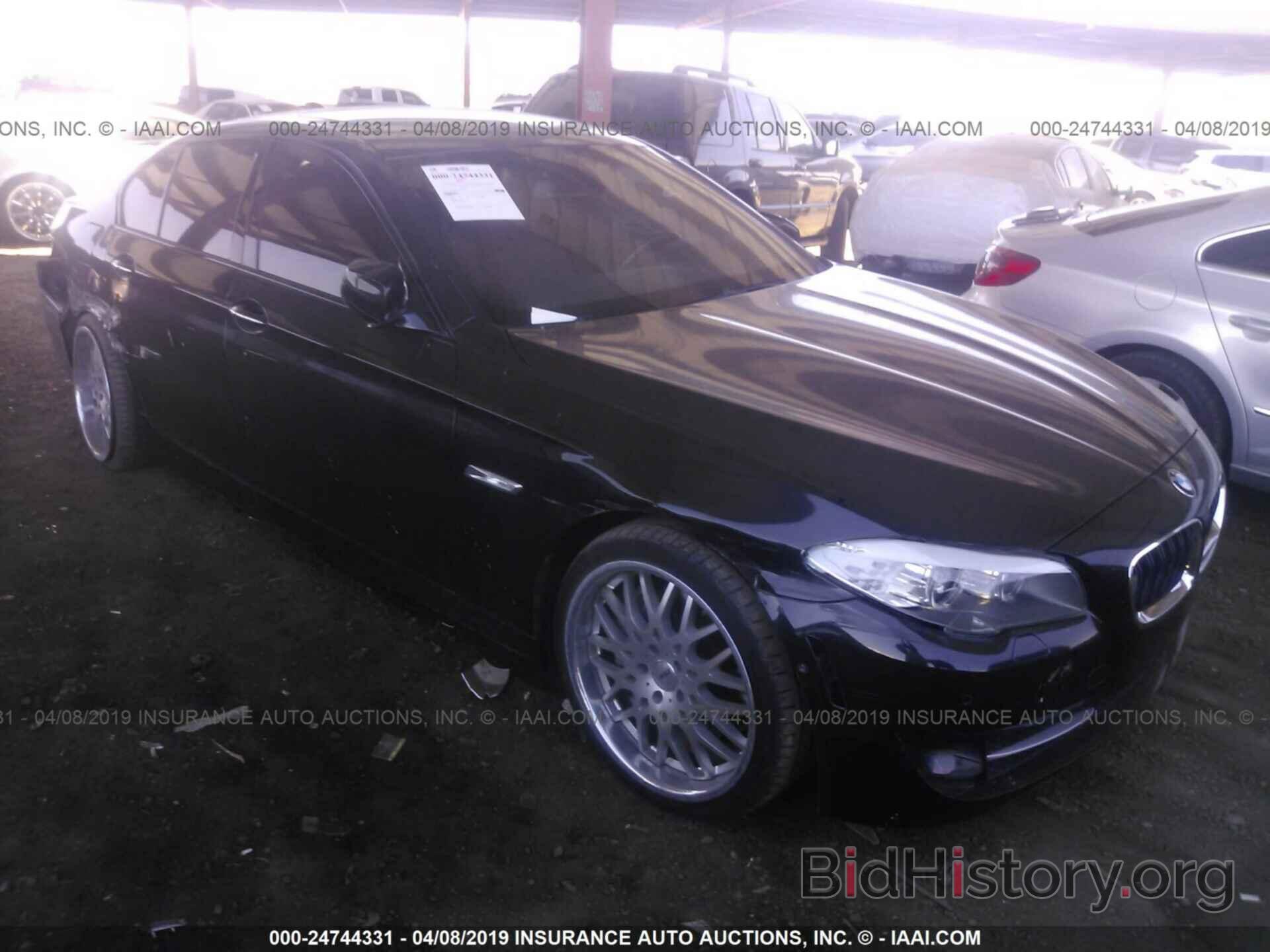 Photo WBAFR9C52BC757671 - BMW 550 2011