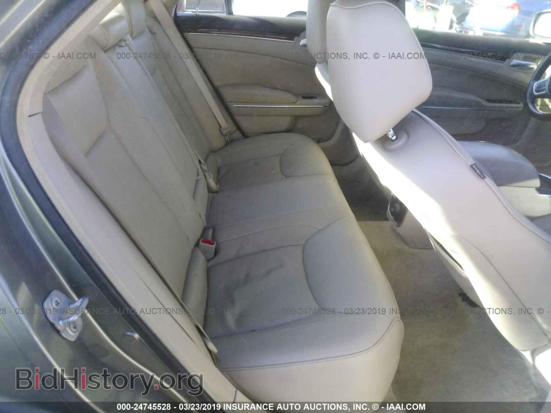 2011 CHRYSLER 300 - VIN: 2C3CA5CG5BH514610 - Фото 8