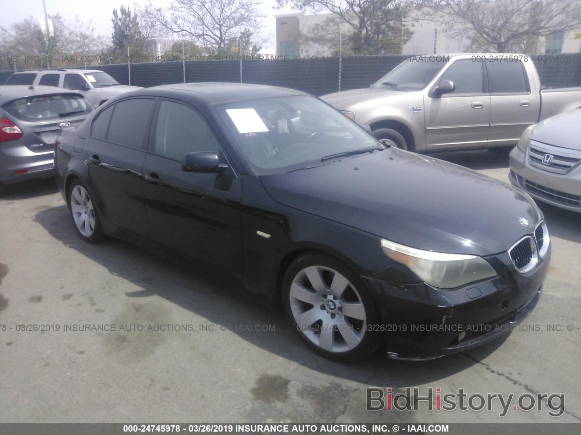 Photo WBANE73536CM35803 - BMW 530 2006