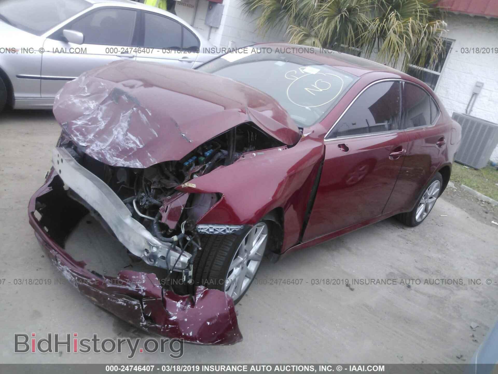 2011 LEXUS IS - VIN: JTHCF5C20B5049578 - Фото 2