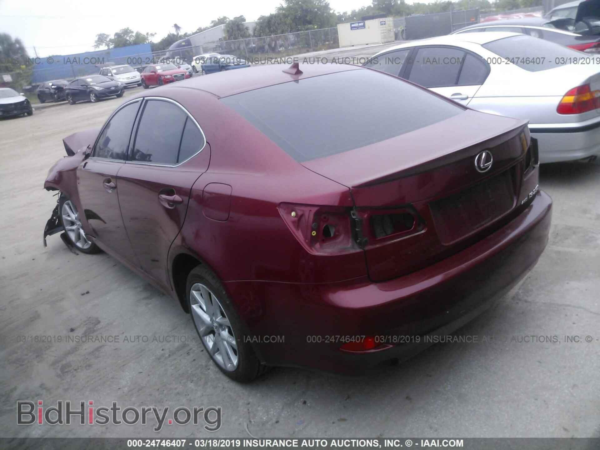 2011 LEXUS IS - VIN: JTHCF5C20B5049578 - Фото 3