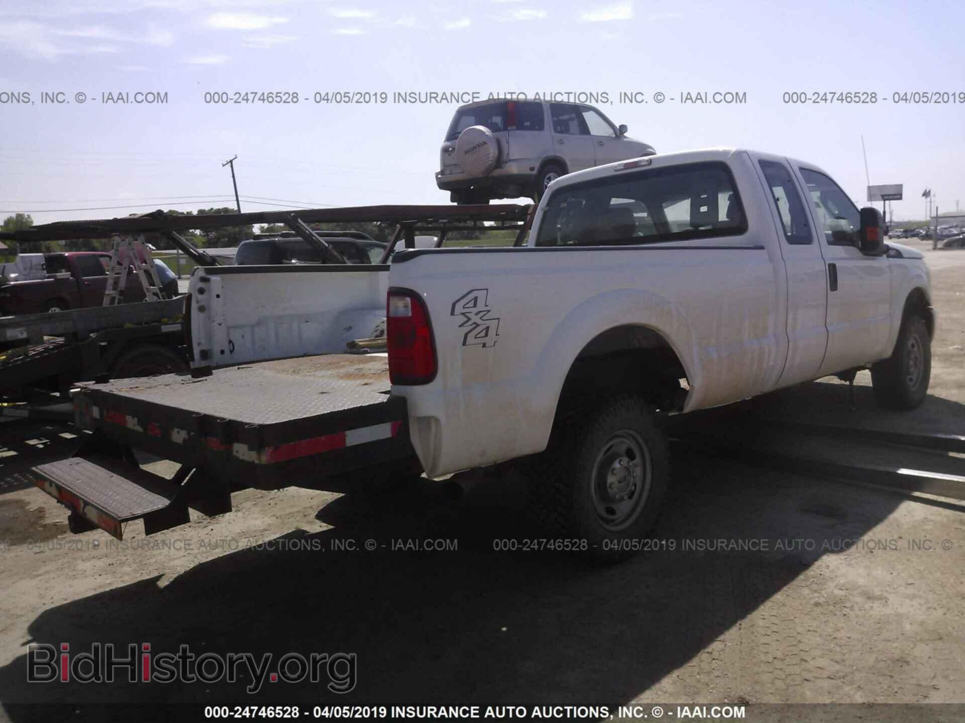 2013 FORD F250 - VIN: 1FT7X2B68DEB55346 - Фото 4