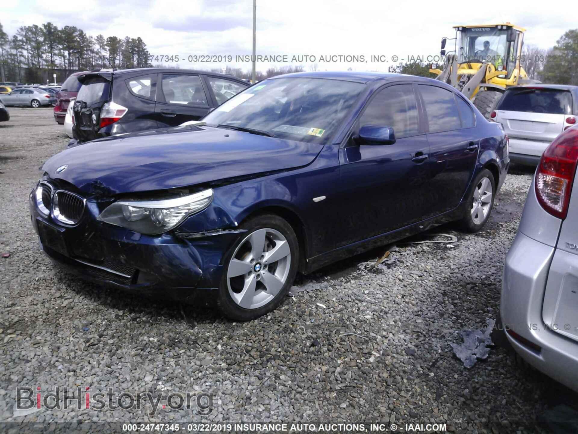 2008 BMW 528 - VIN: WBANV13558CZ58675 - Фото 2