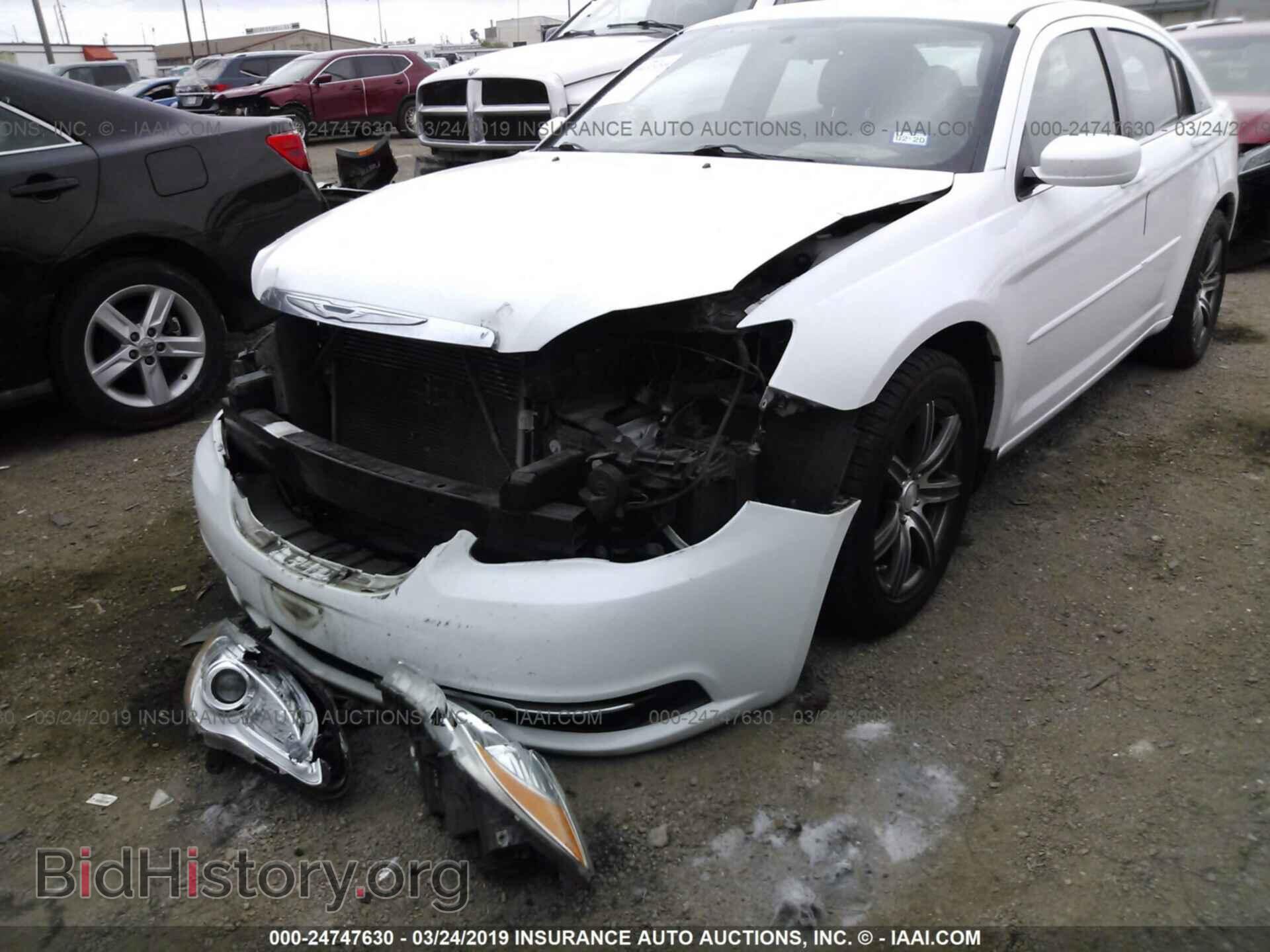 2014 CHRYSLER 200 - VIN: 1C3CCBAB5EN194877 - Фото 6